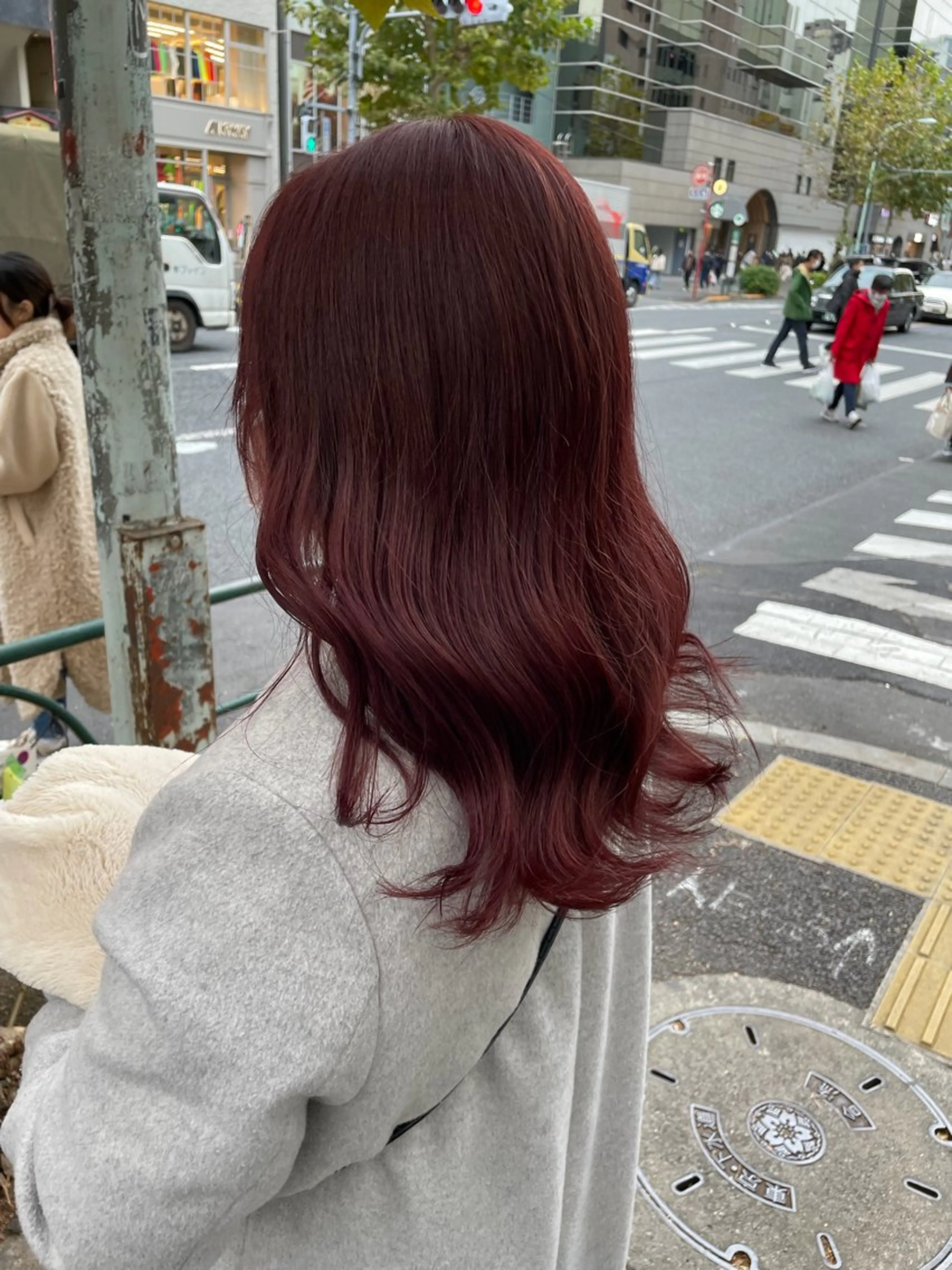 セミロング カラー ヘアカラー トリートメント ✨透明感カラー✨ 艶髪🫧Yumaのヘアスタイル