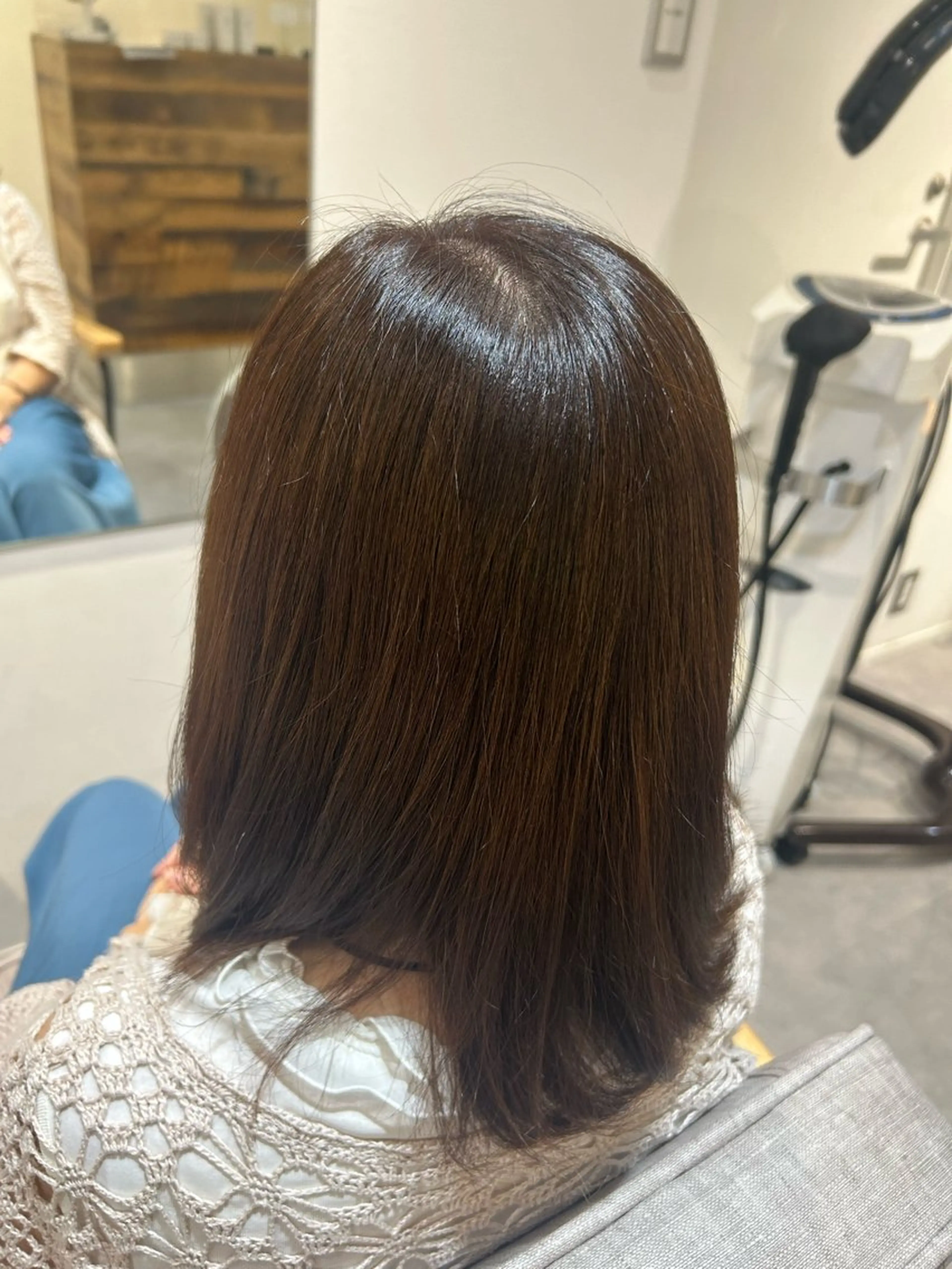 カラー 小林 睦季のヘアスタイル