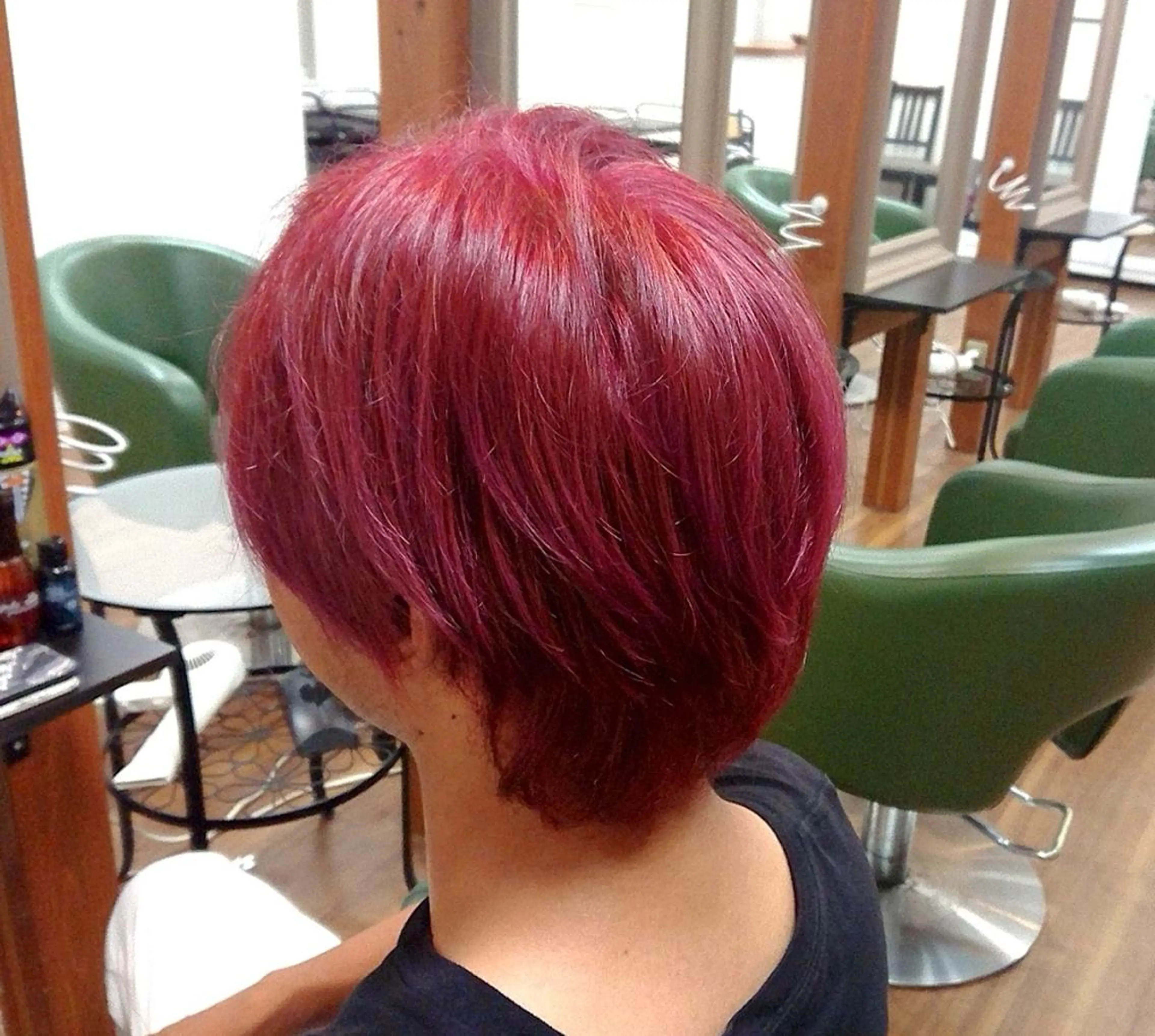 ショート ヘアカラー トリートメント 渡辺 康行のヘアスタイル