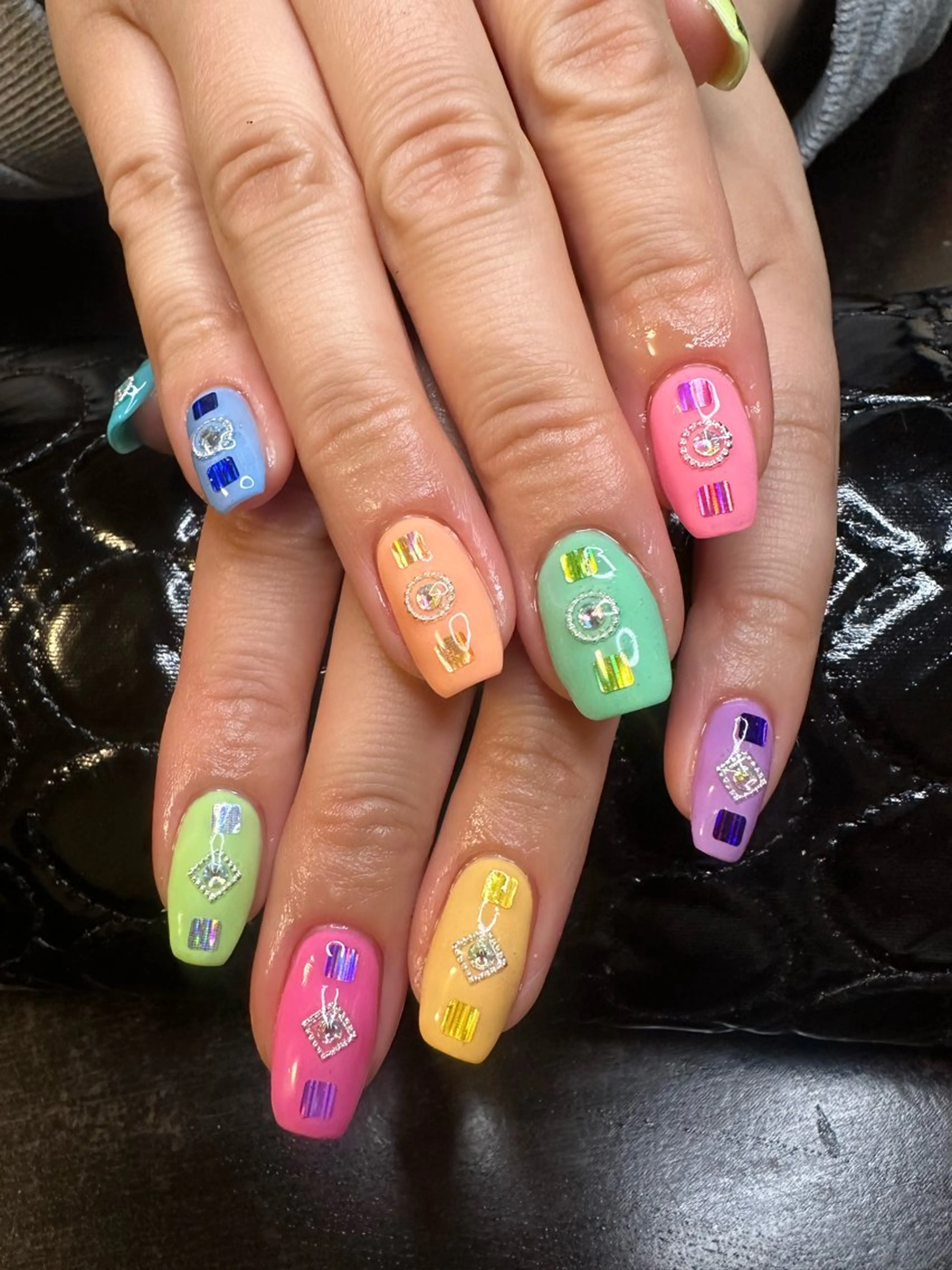 ネイル ハンドネイル beauty salon glory所属・glory💋 Kimiのネイルデザイン