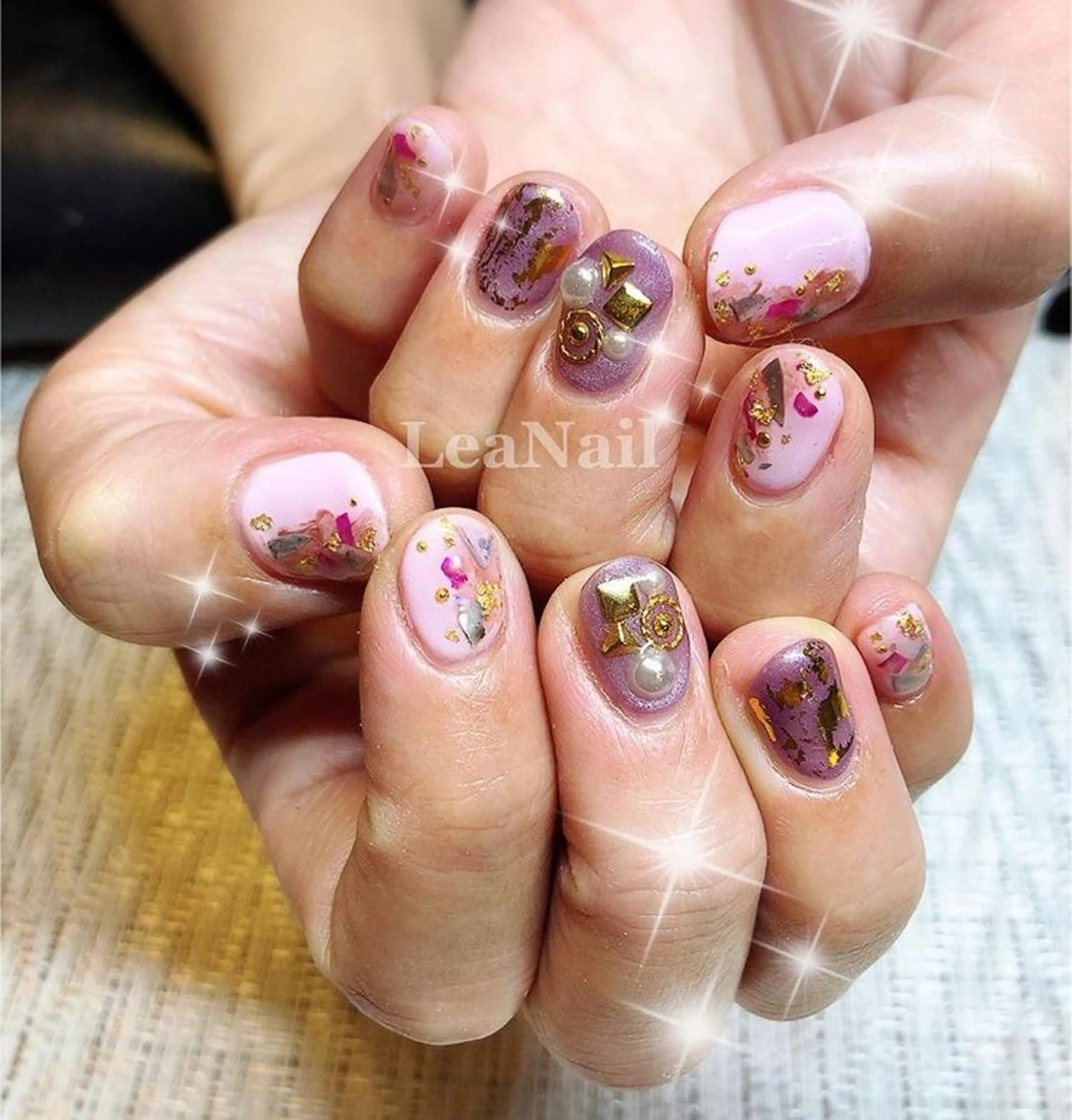 ネイル キラキラネイル Lea Nailのネイルデザイン