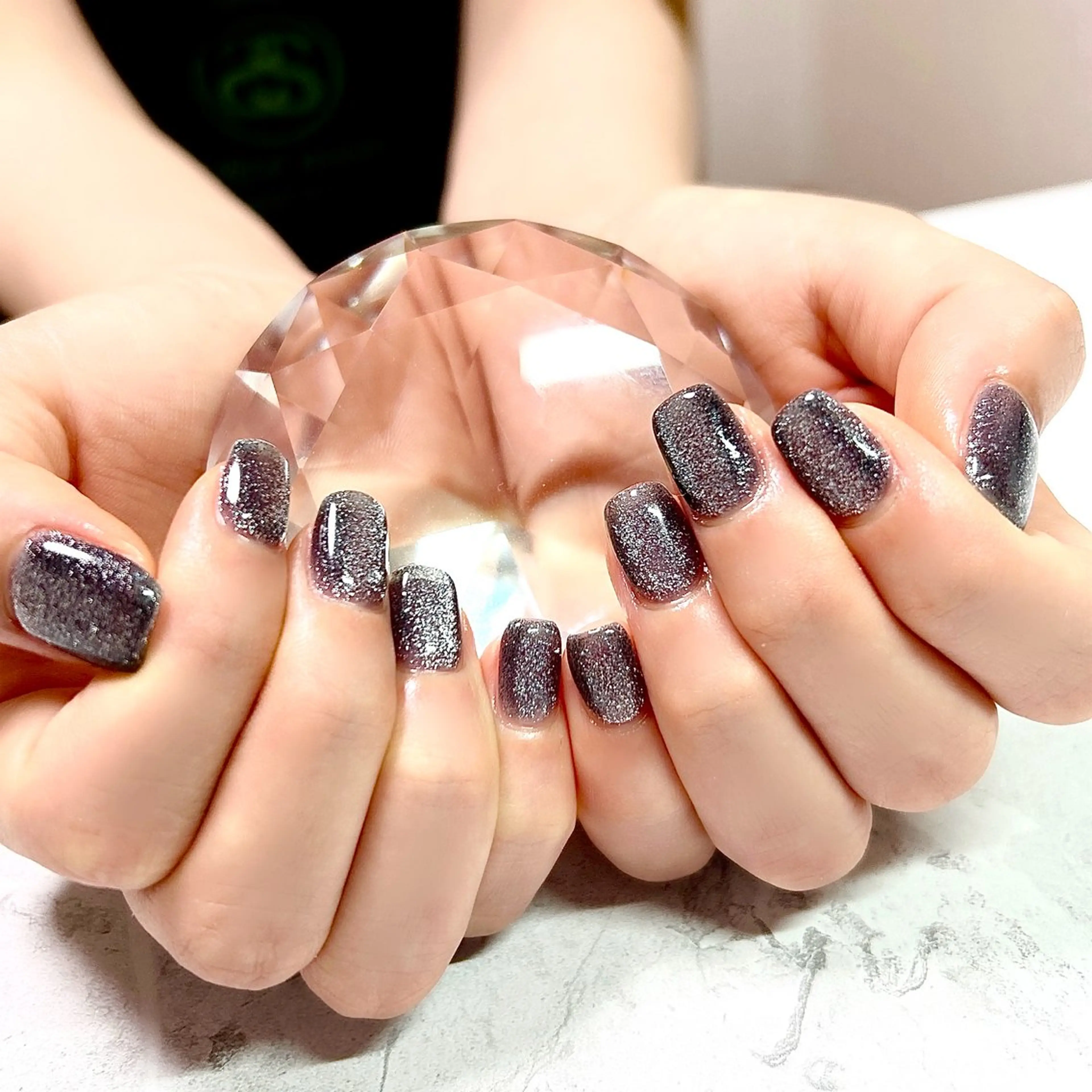 ネイル マグネットネイル private salon Reiのネイルデザイン