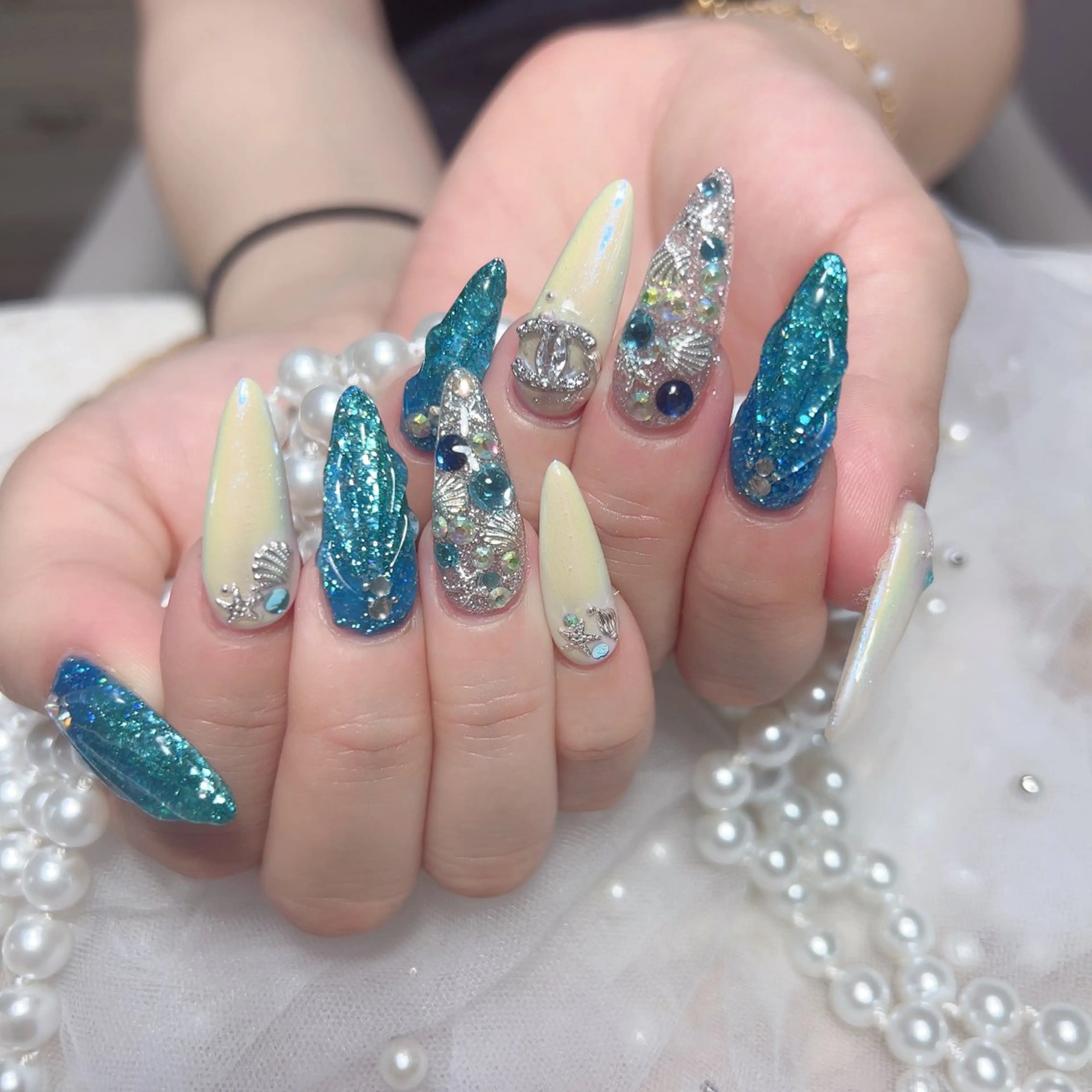 ネイル Maggie Nail🦩のネイルデザイン
