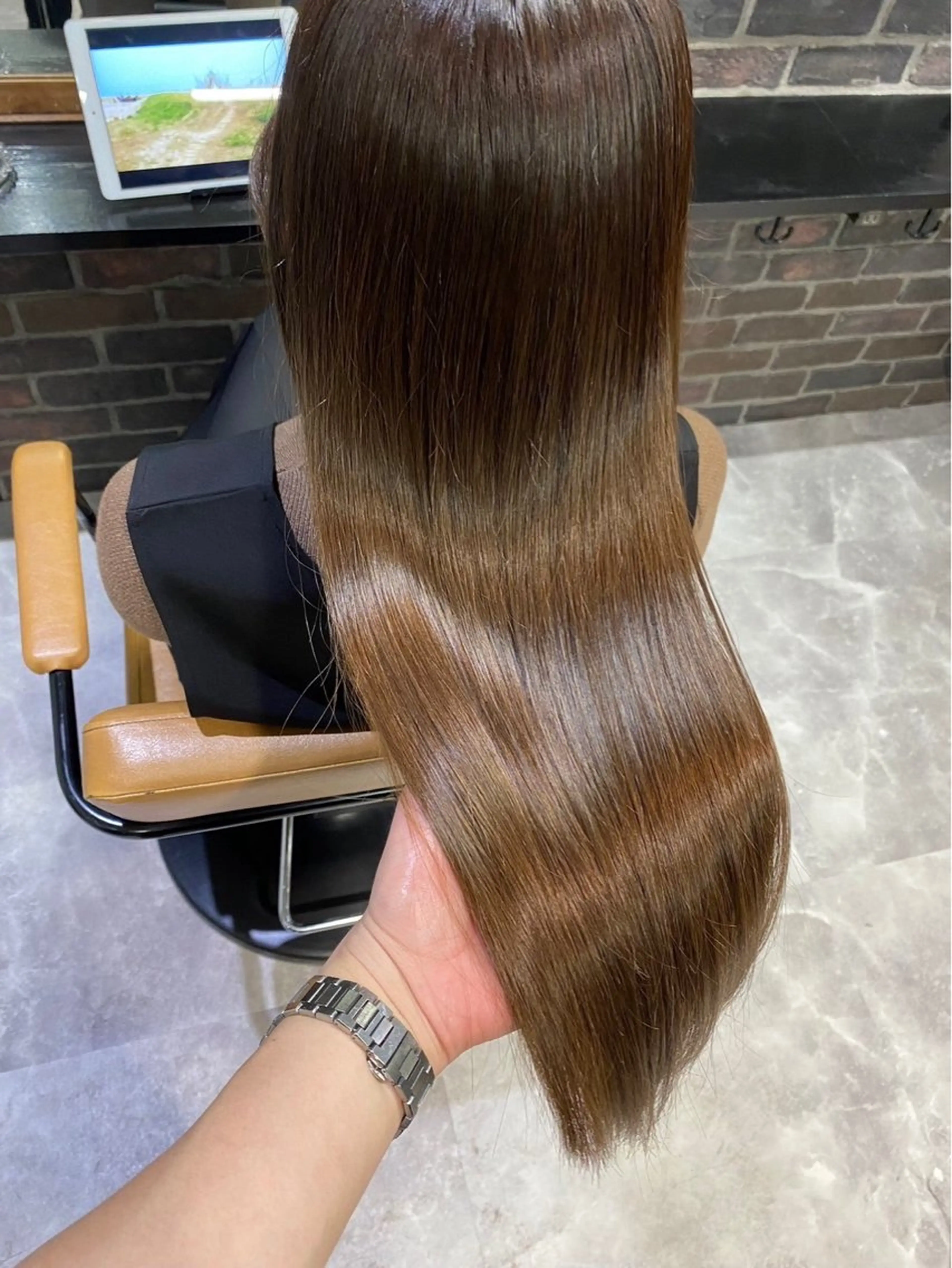 💐1日一名様限定💐ダメージレスカラー🕊️*･♡うる艶カラー+髪質改善（サイエンスアクア）トリートメント♡の写真