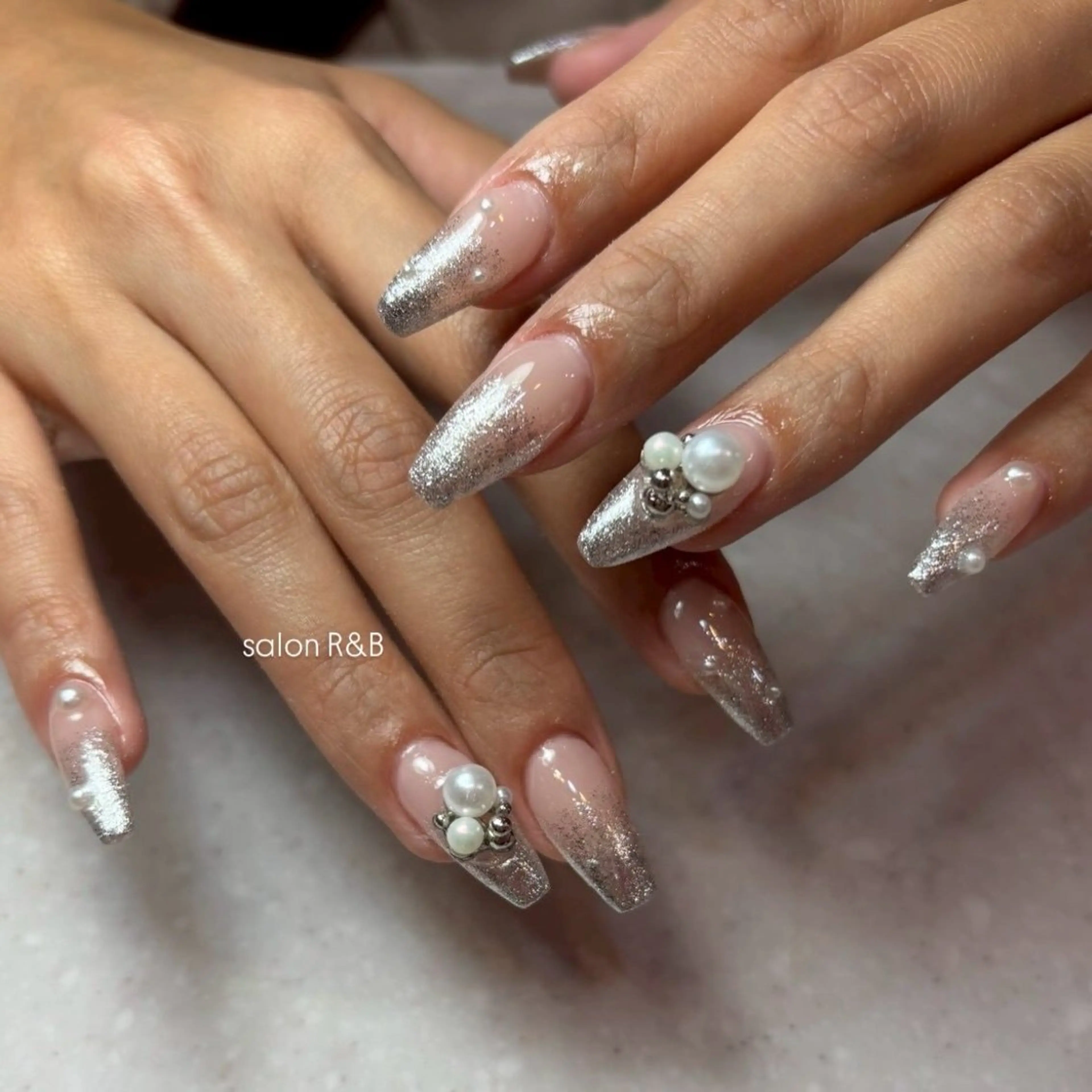 ネイル ハンドネイル salon R&B所属・salon R&B Jr.ネイリストのネイルデザイン