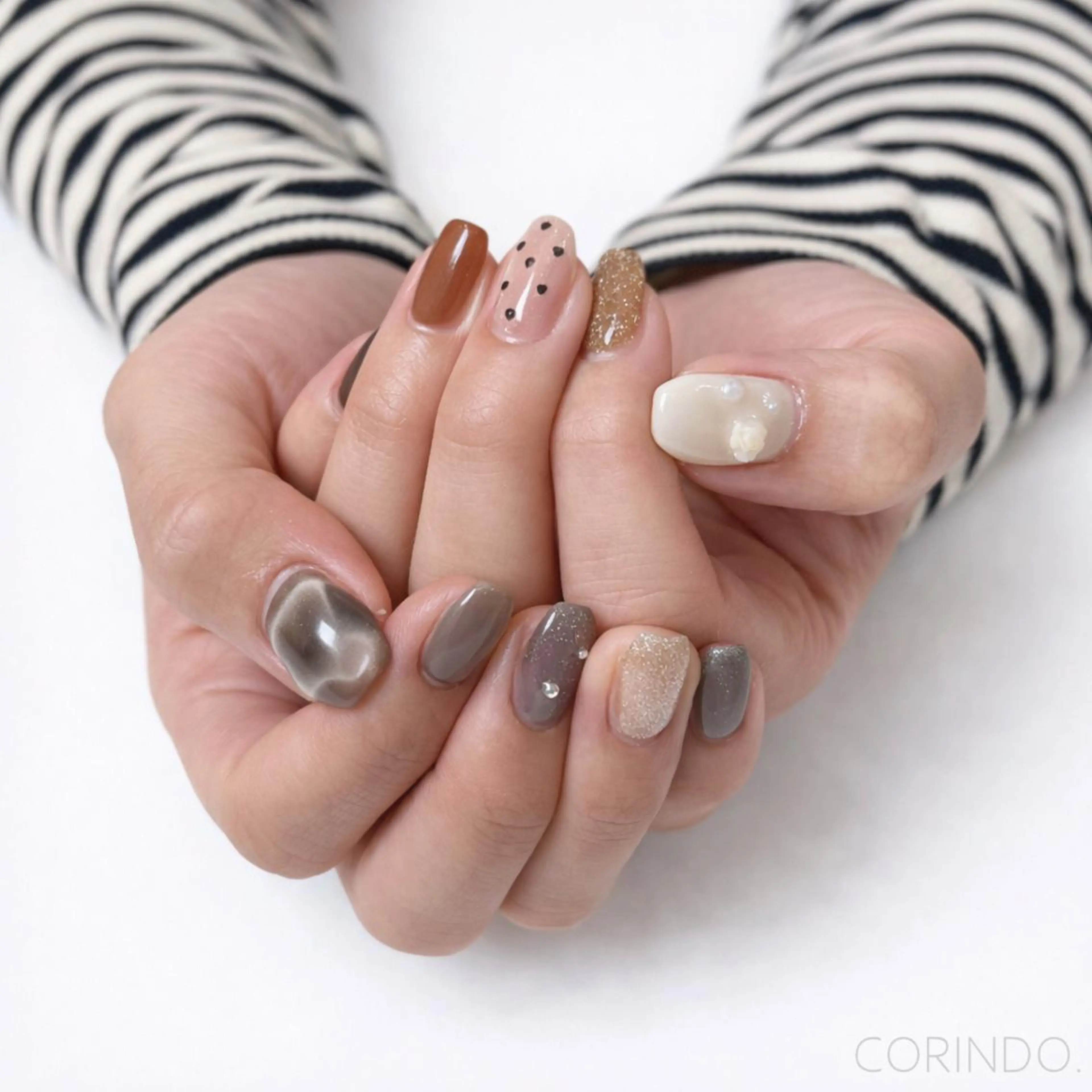 ネイル アートネイル フラッシュネイル マグネットネイル ワンカラーネイル ハンドネイル 🌸PC診断×ネイル 垢抜け専門 SARAのその他イメージ