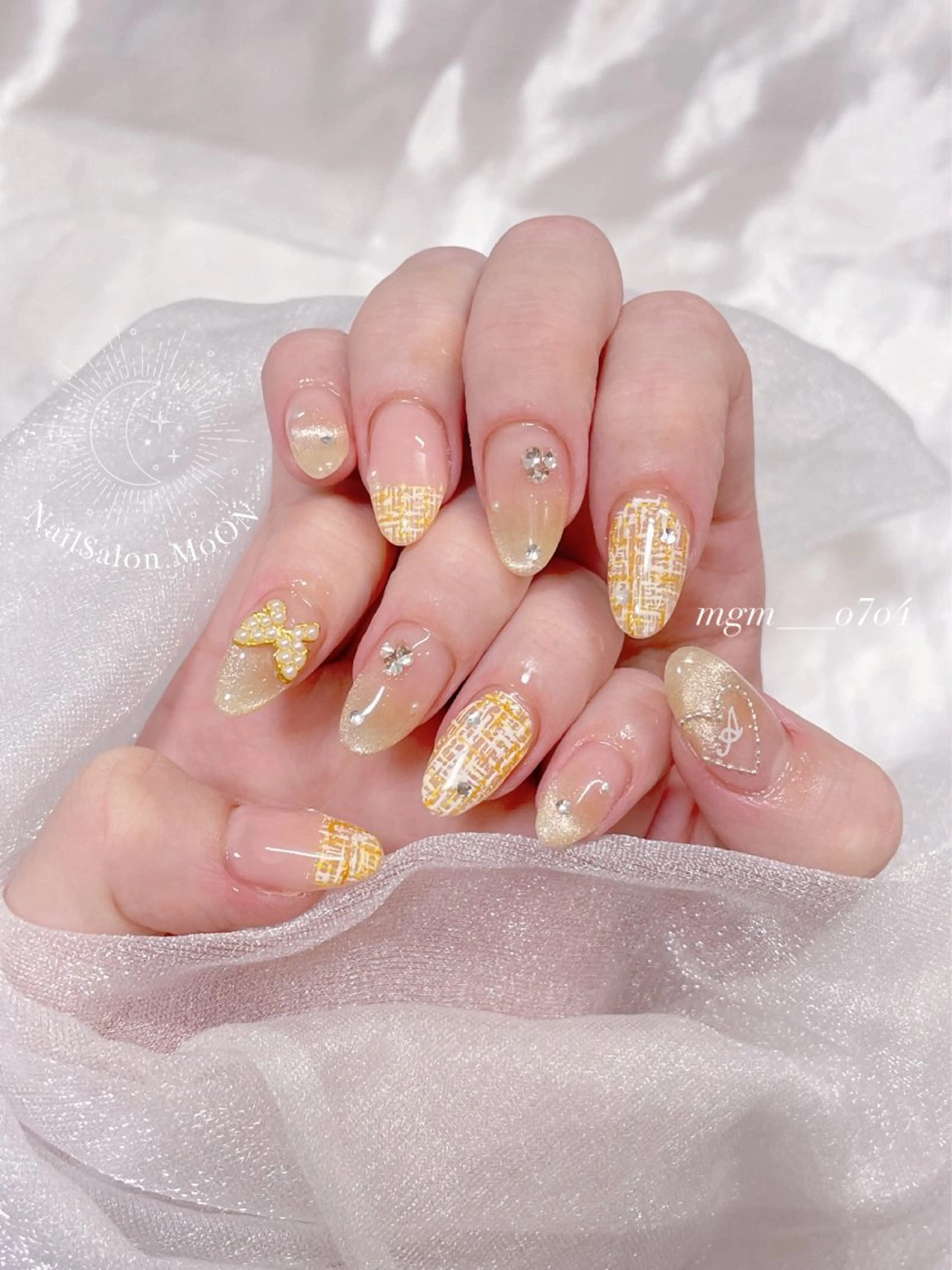 ネイル ハンドネイル ハンドケア MoON...❤︎ MeGuのネイルデザイン
