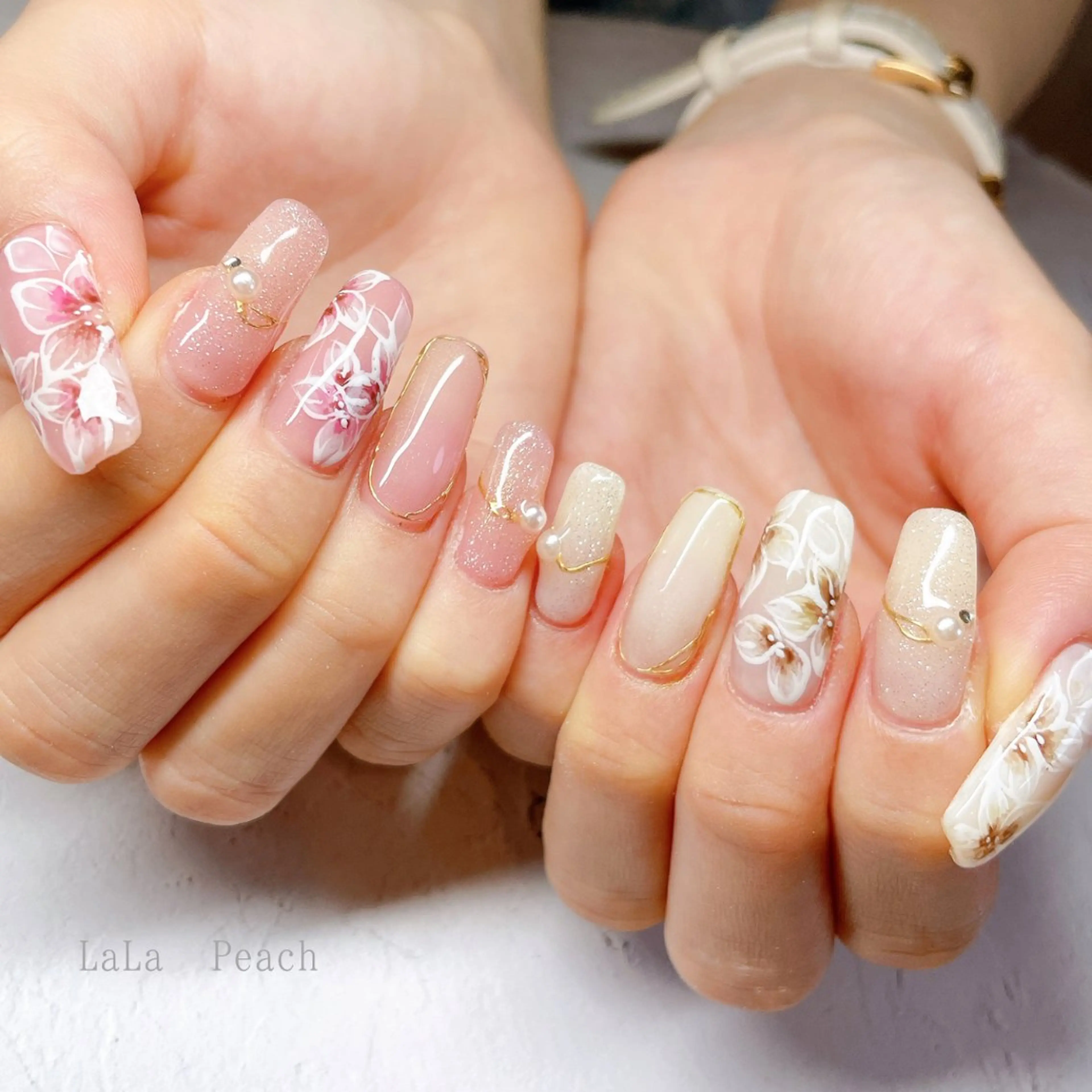 ネイル フラワーネイル ジェルネイル ハンドネイル LaLa Peach 福岡のマツエク・マツパデザイン