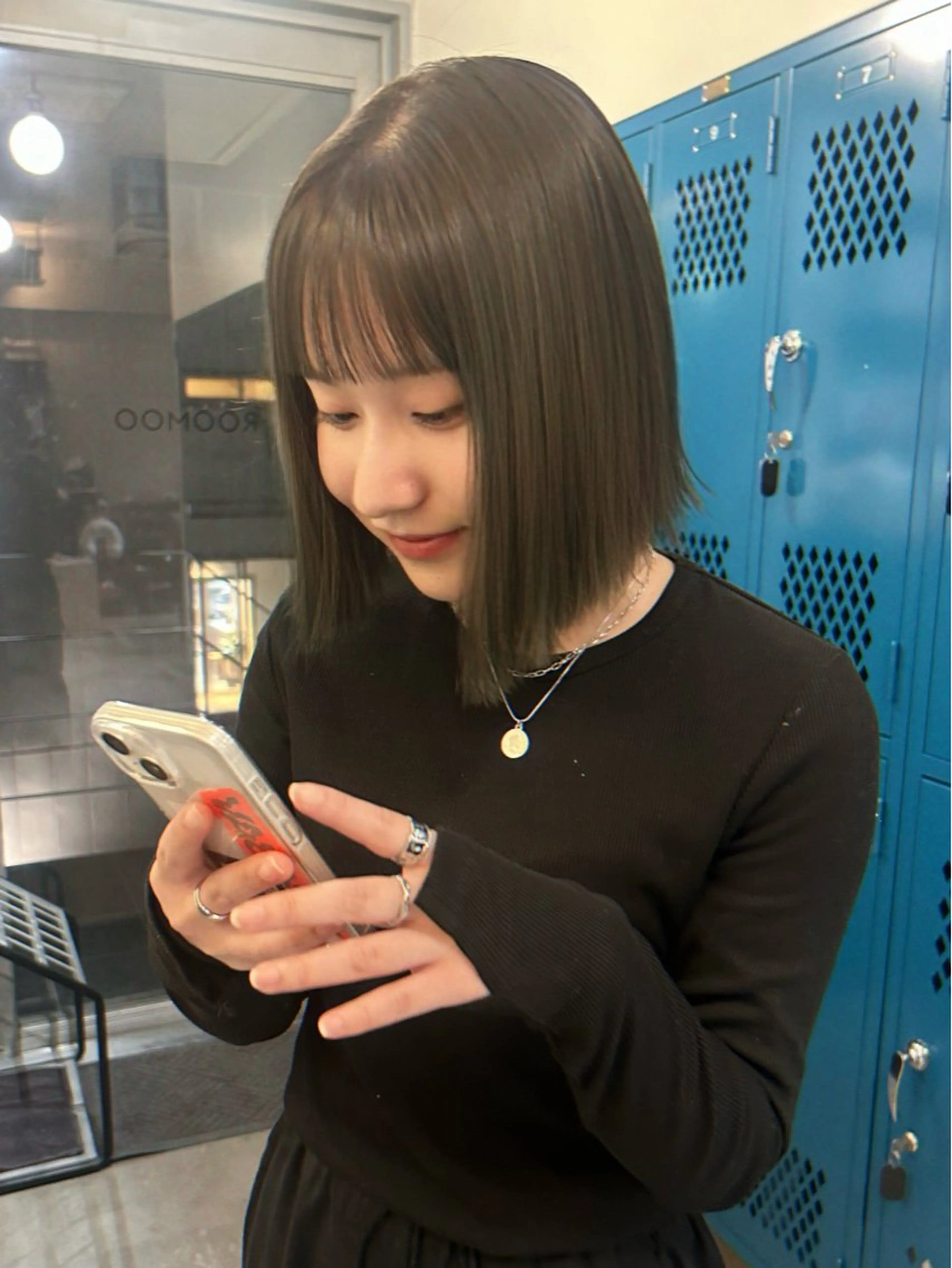 ショート カラー ブラウンカラー オリーブブラウン 韓国ボブ/レイヤー ボブ/ EMIRIのヘアスタイル