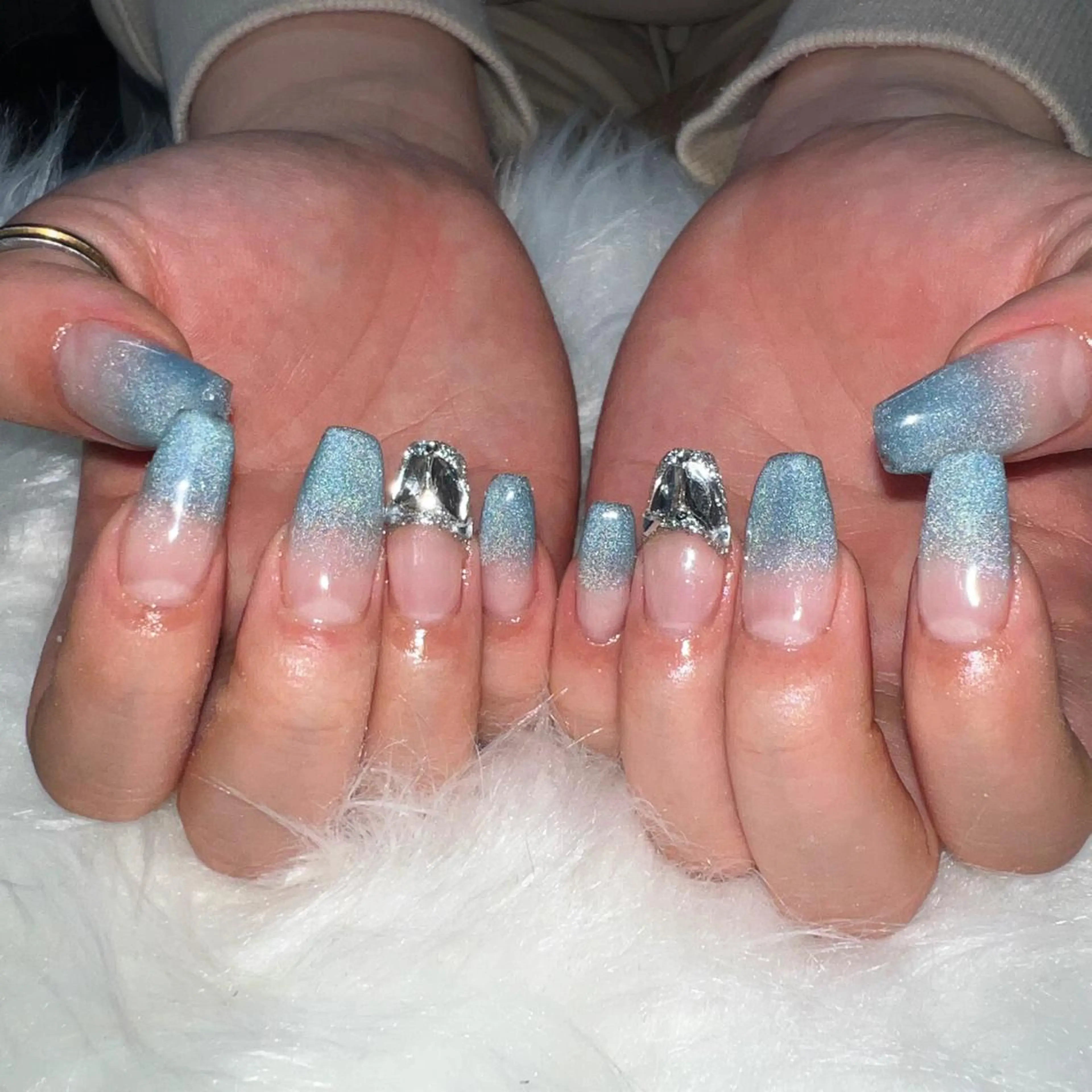 セミロング ハンドネイル mao .のネイルデザイン