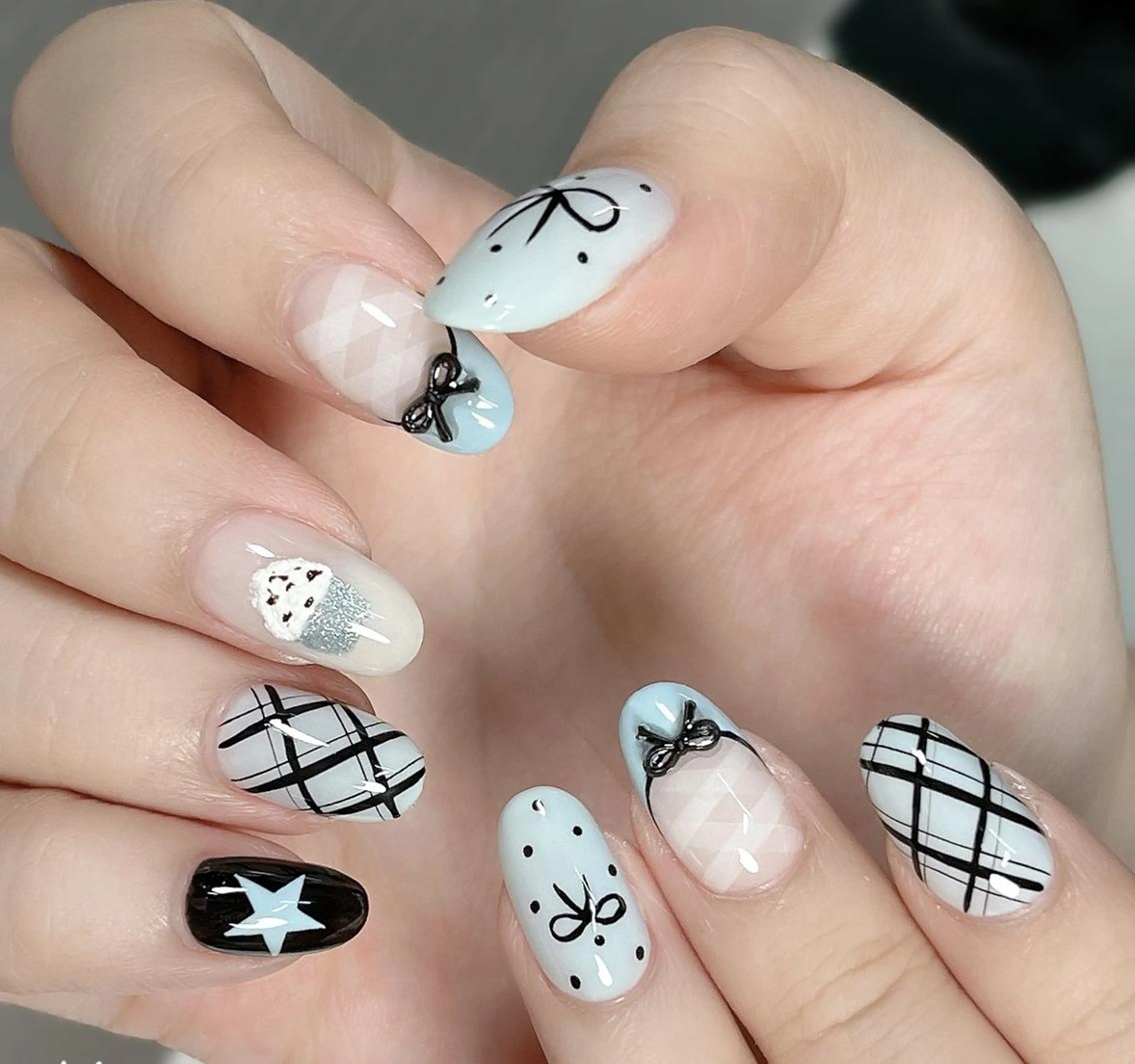 ネイル ハンドネイル Pure&Rich Nailのネイルデザイン