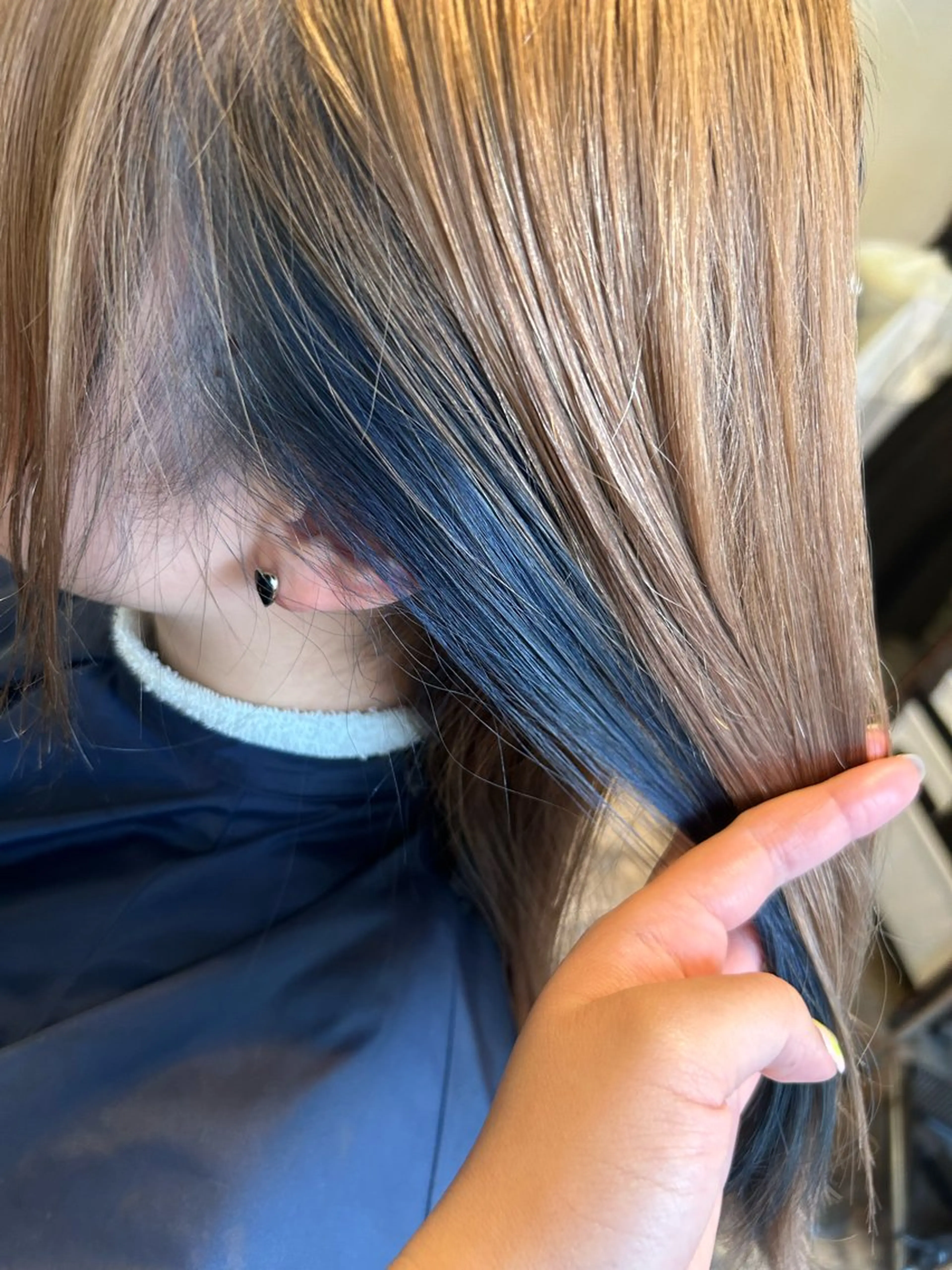 ロング 谷 未来美のヘアスタイル