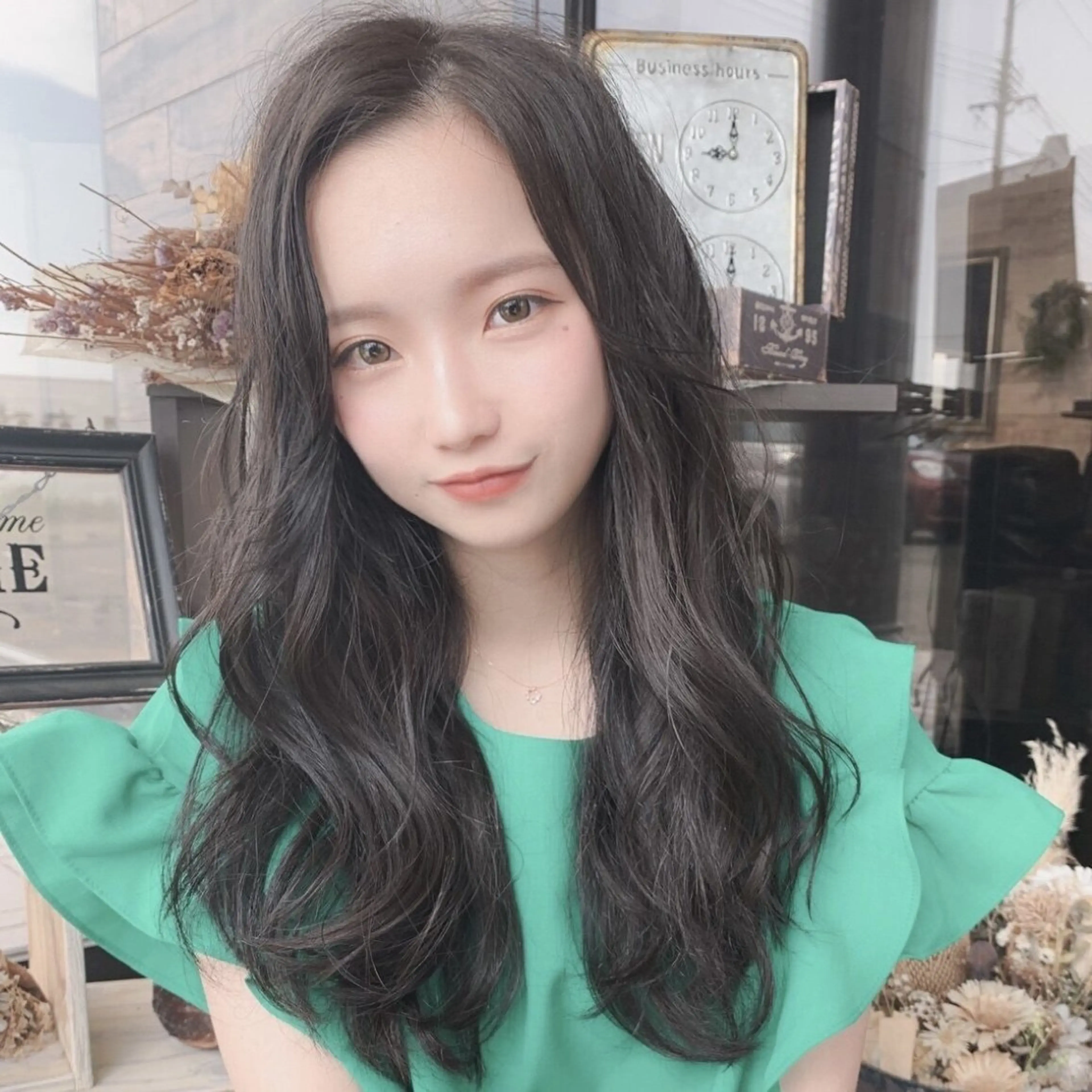 ロング カラー 透明感カラー 🧴カワバタ🧴 /暖色/髪質改善のヘアスタイル