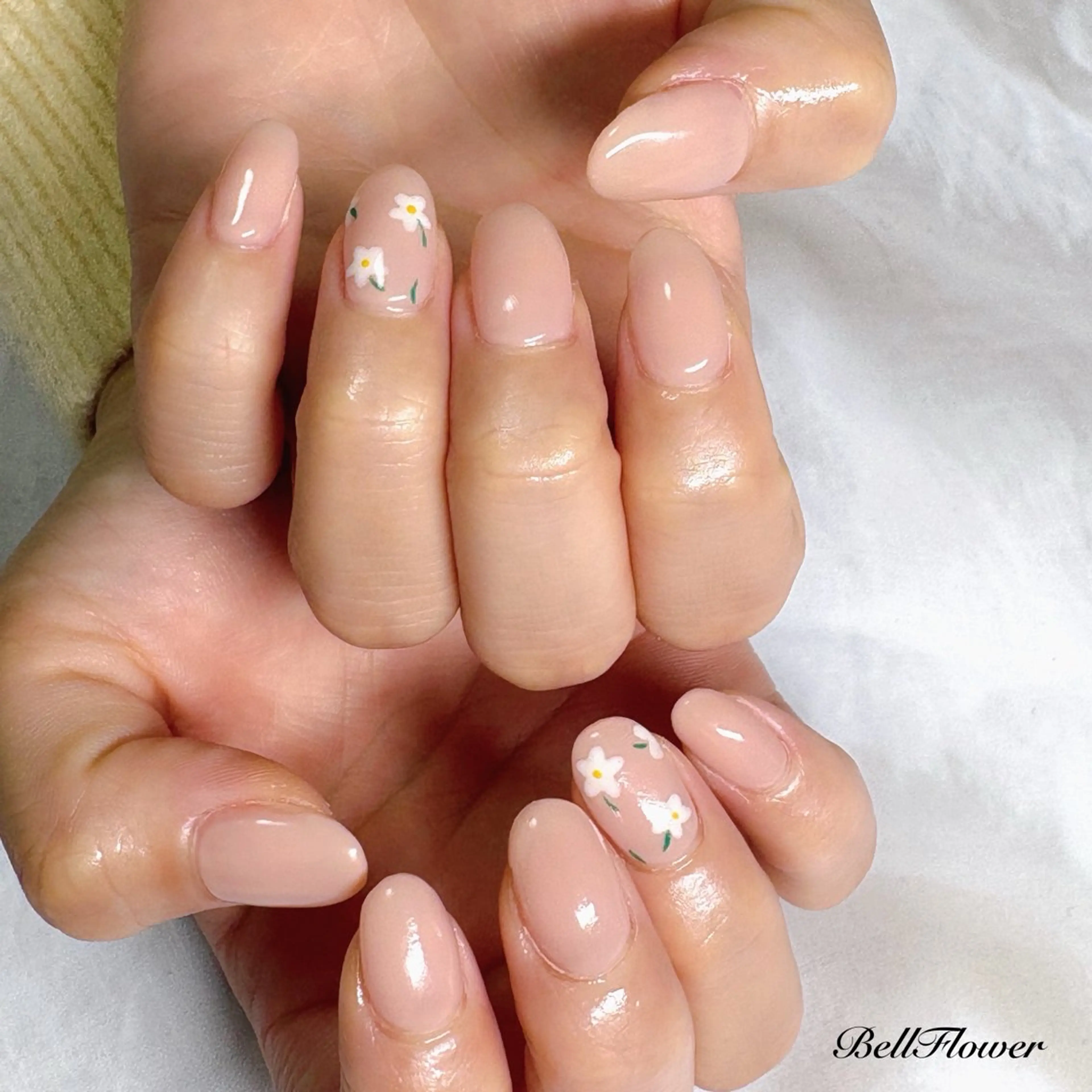 ネイル ハンドネイル Bell Flowerのネイルデザイン