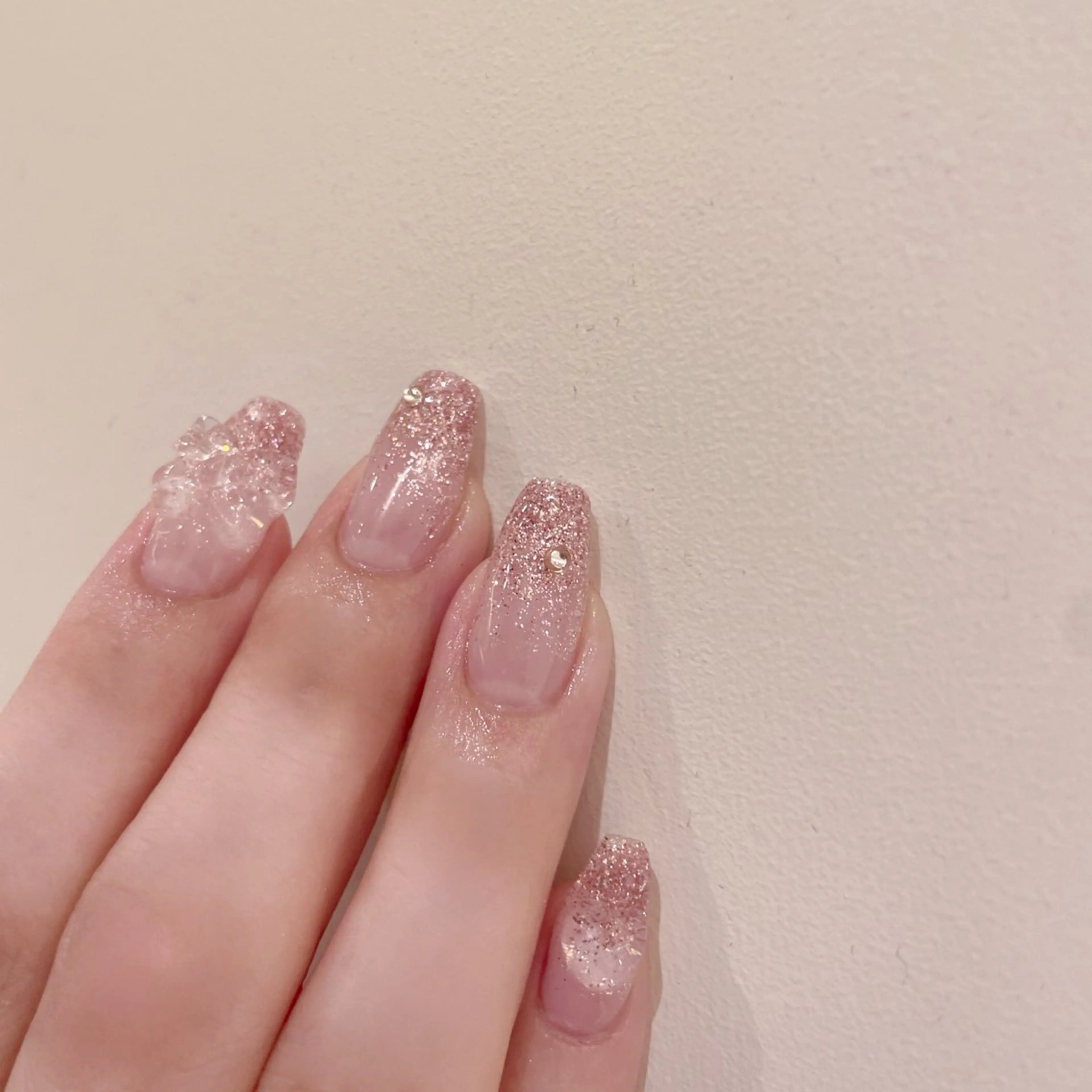 ネイル ラメ(グリッター) ラメグラデーション ゆ きのネイルデザイン