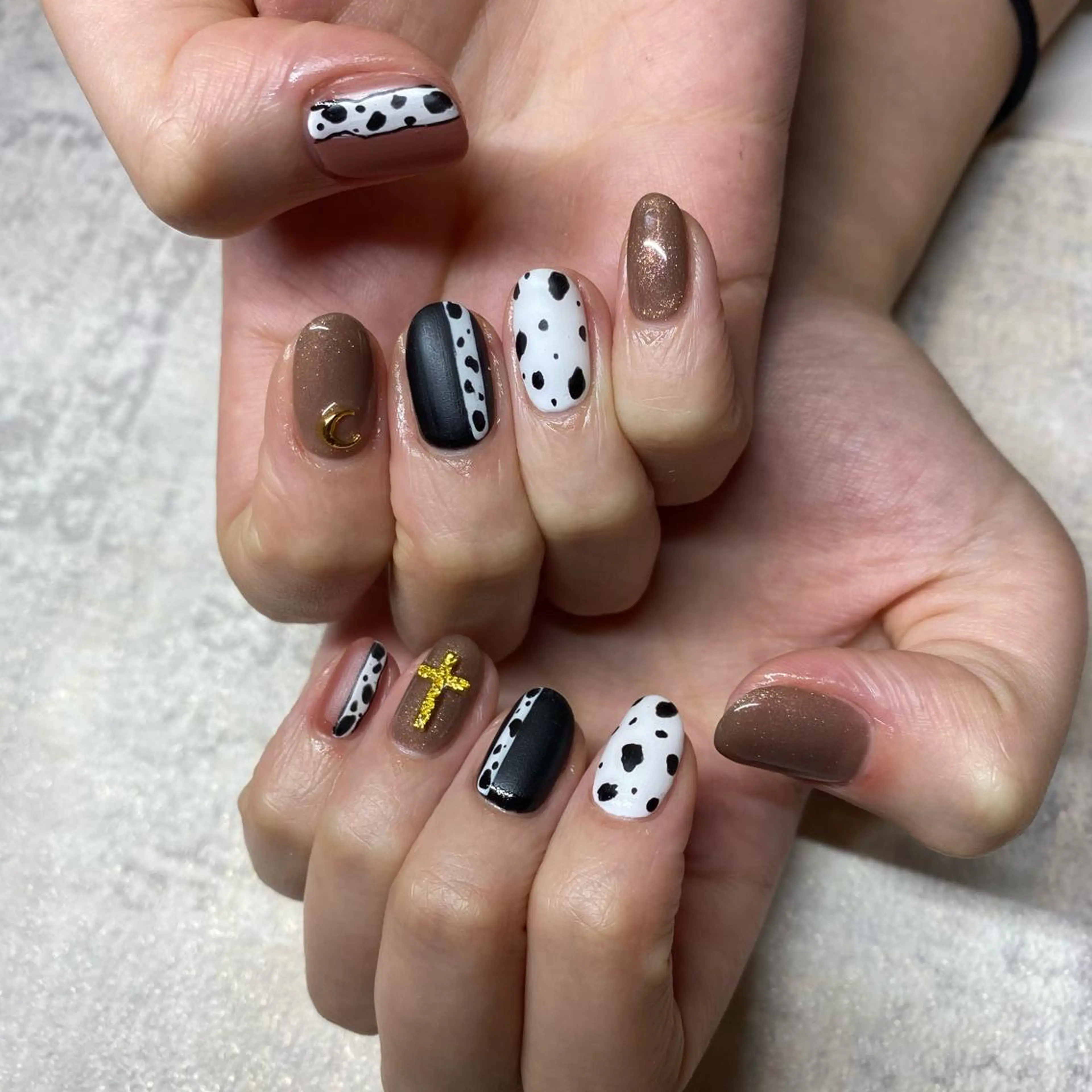ネイル ハンドネイル NORA nail UMEDA MAIのネイルデザイン