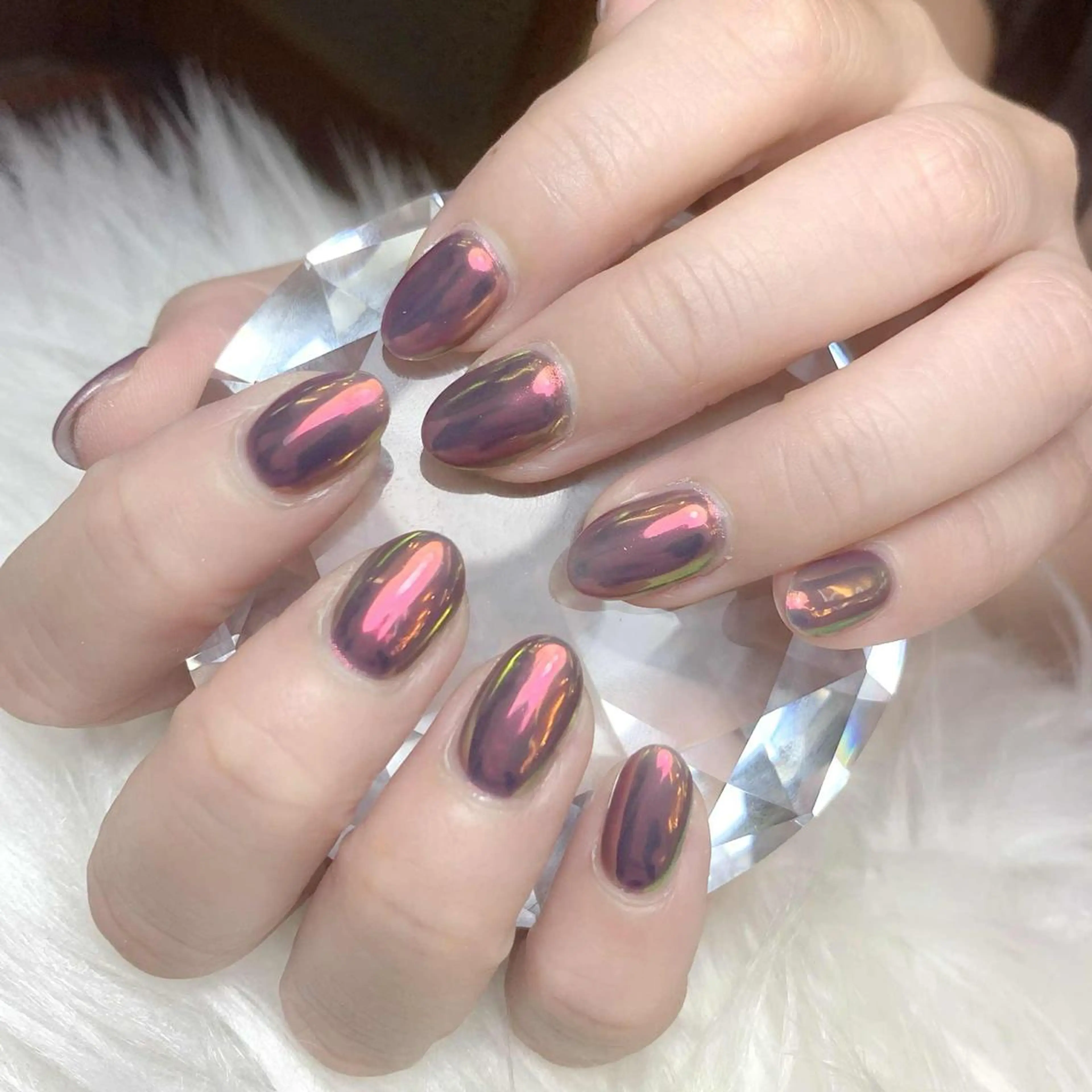 ネイル ミラーネイル ハンドネイル ヒユ ビューティーのネイルデザイン