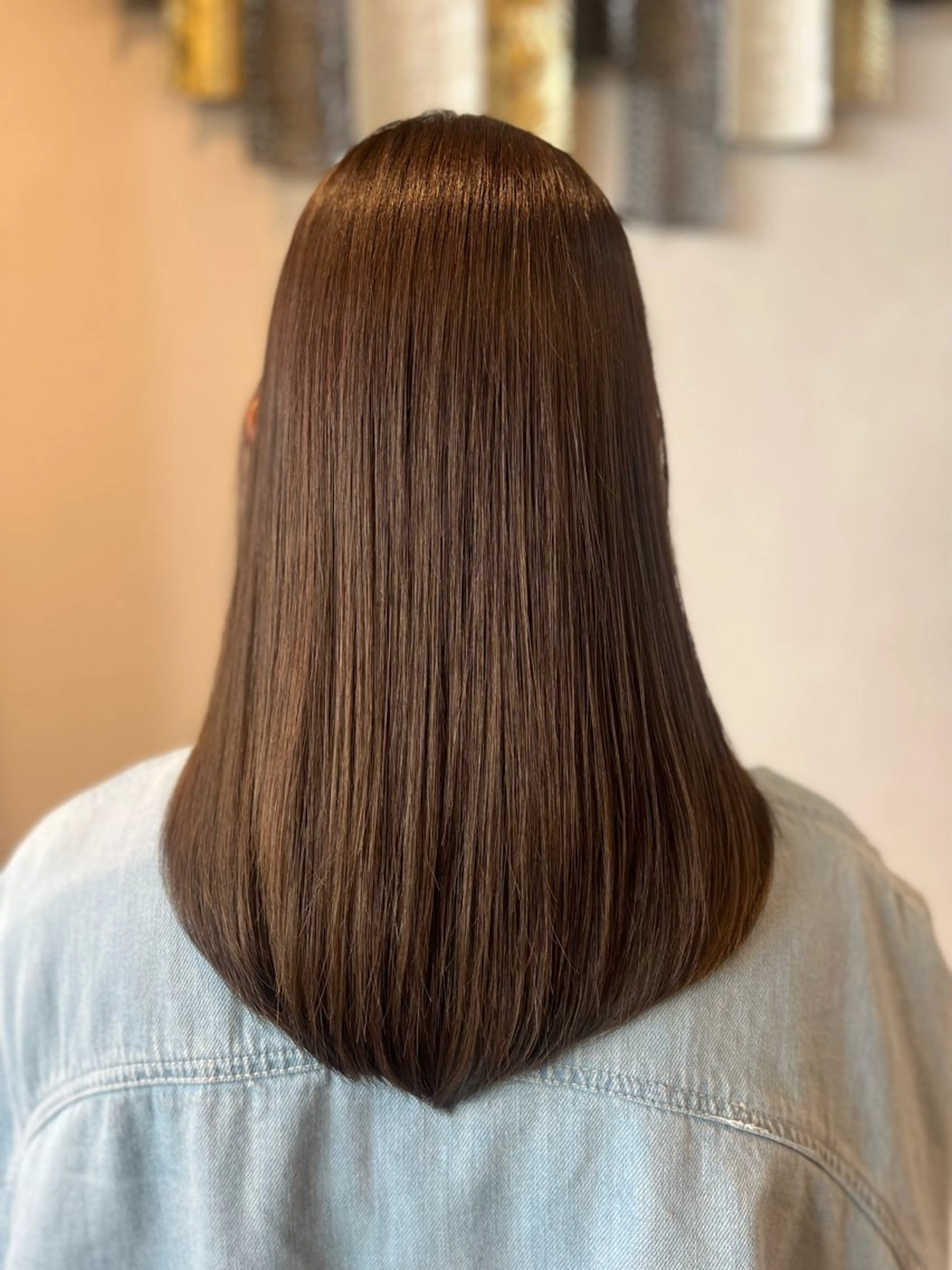 セミロング 佐竹 ゆりのヘアスタイル