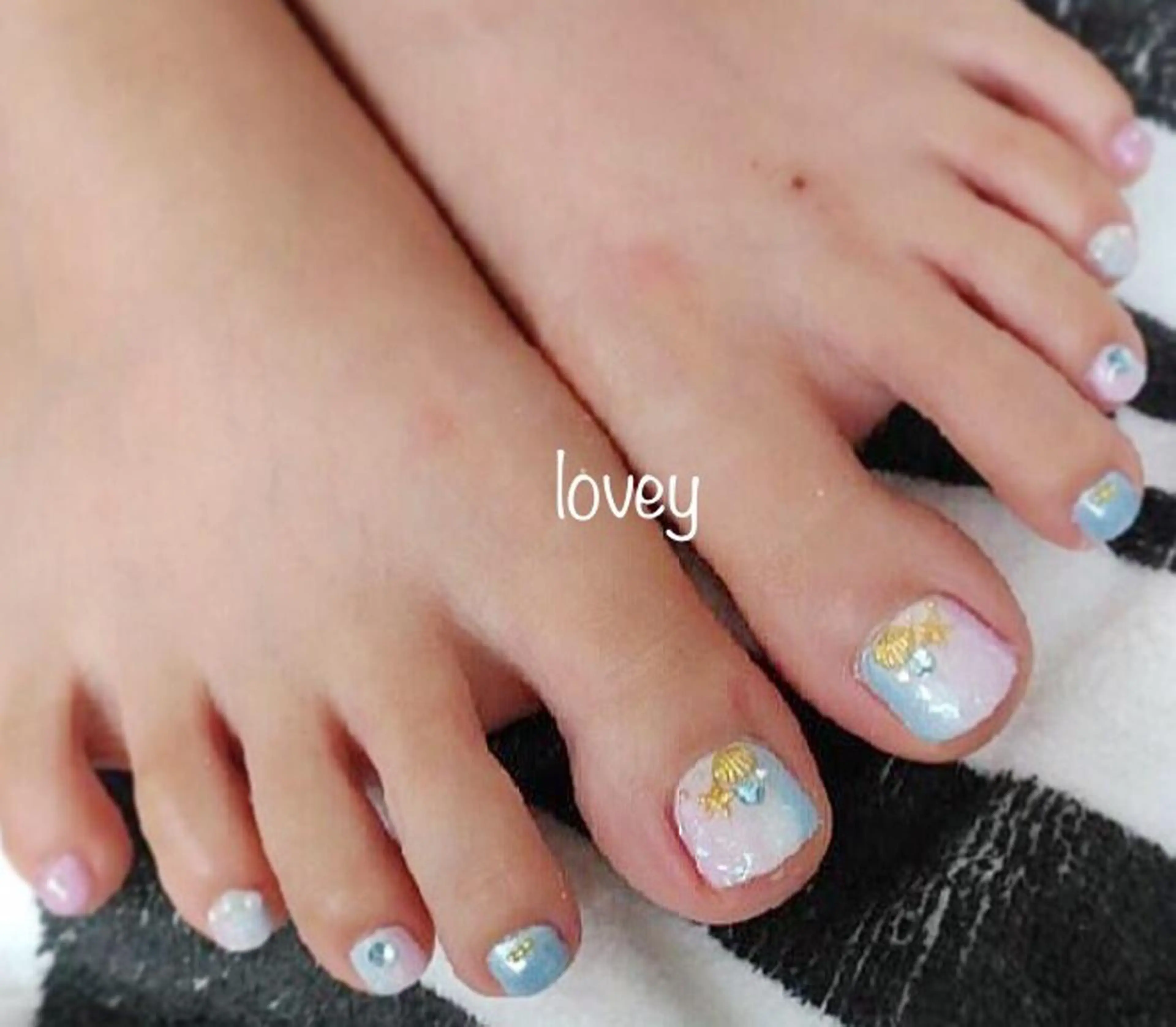 ネイル プライベートサロン loveyのネイルデザイン