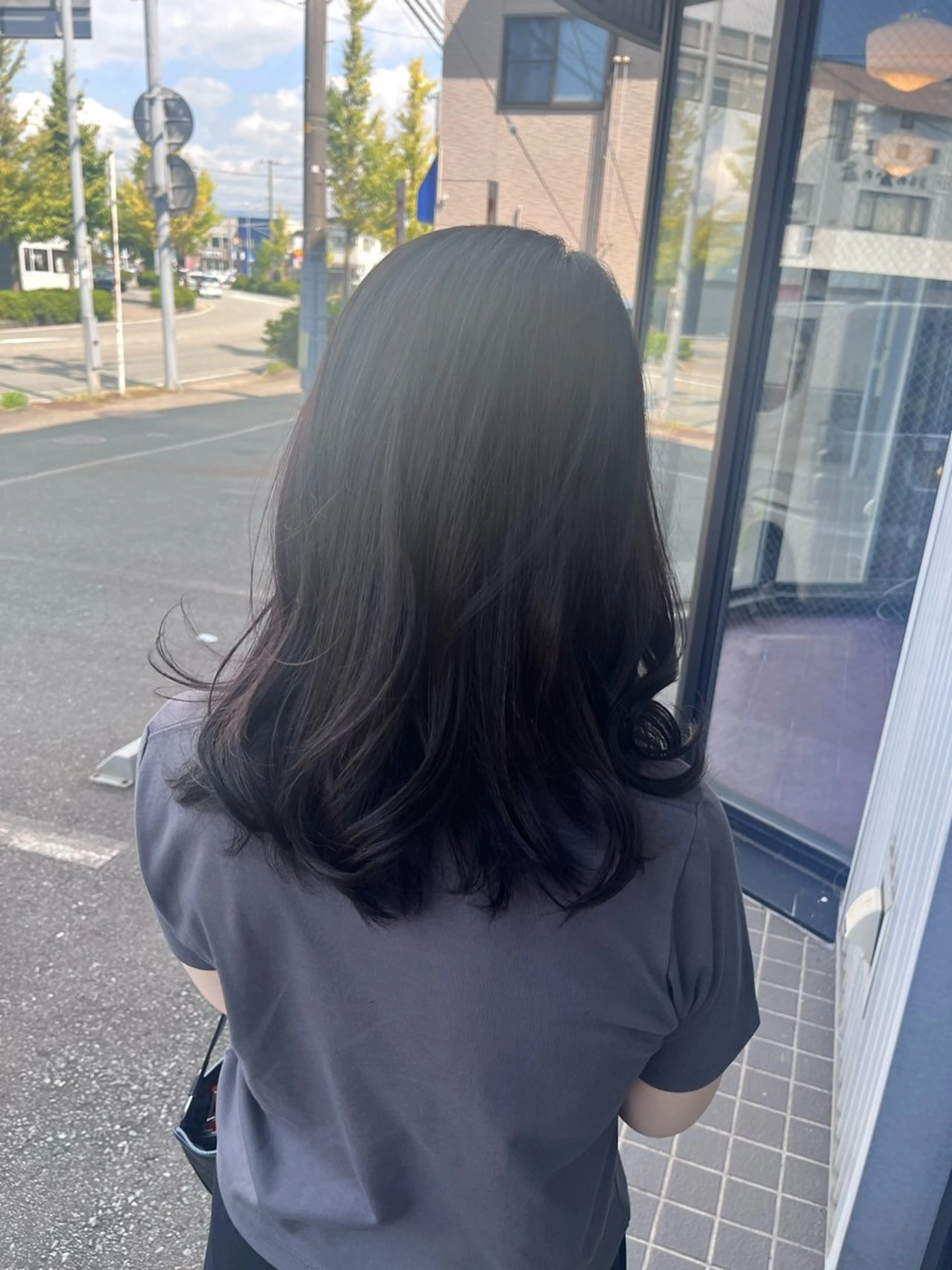 ミディアム 韓国風ヘア N° Elune MIYUUのヘアスタイル