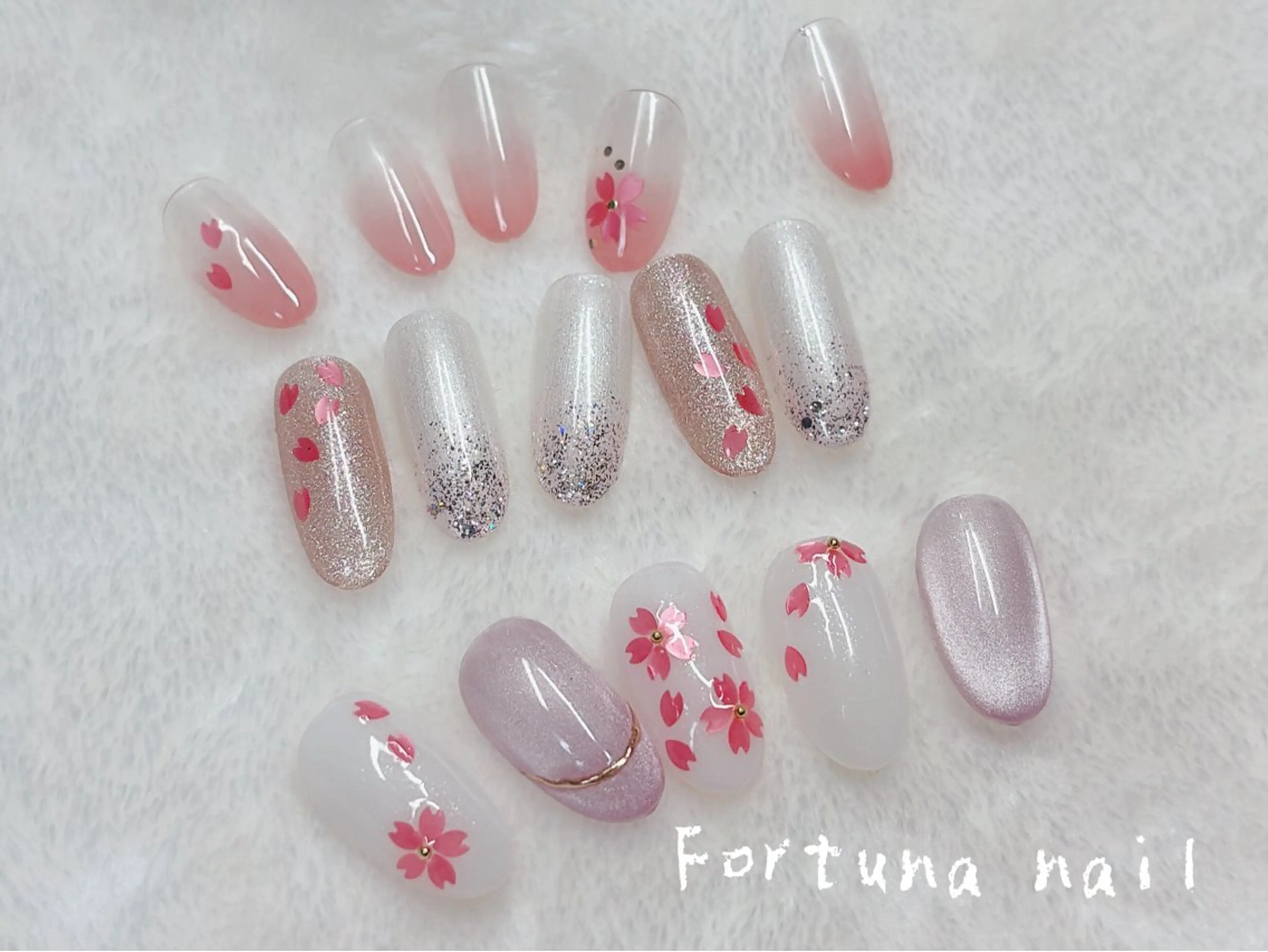 ネイル Nail •Head スパFortunaのネイルデザイン
