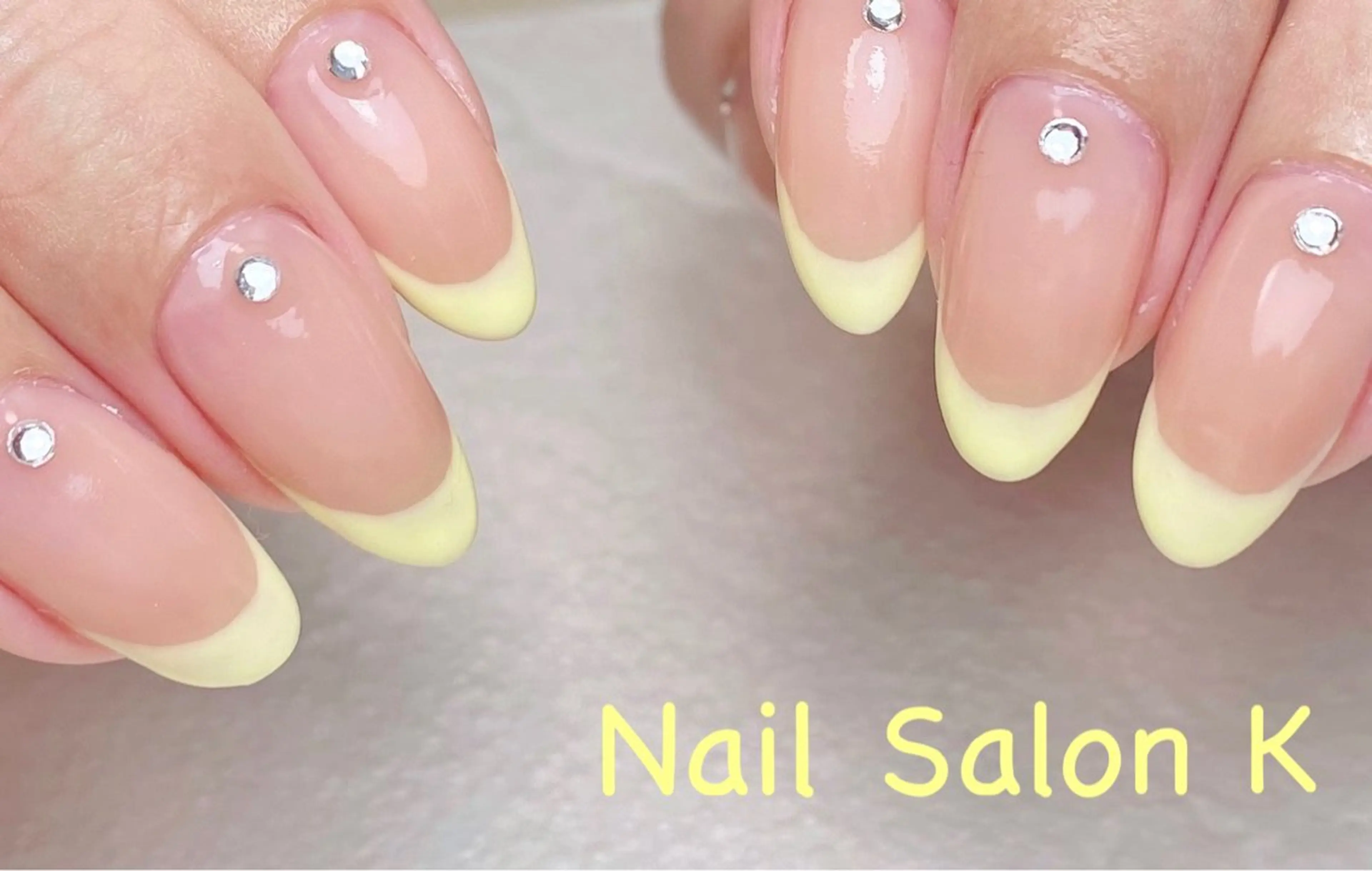 ネイル 持ち込み 黄色 ハンドネイル Nail Salon K 🧸美爪育成のネイルデザイン