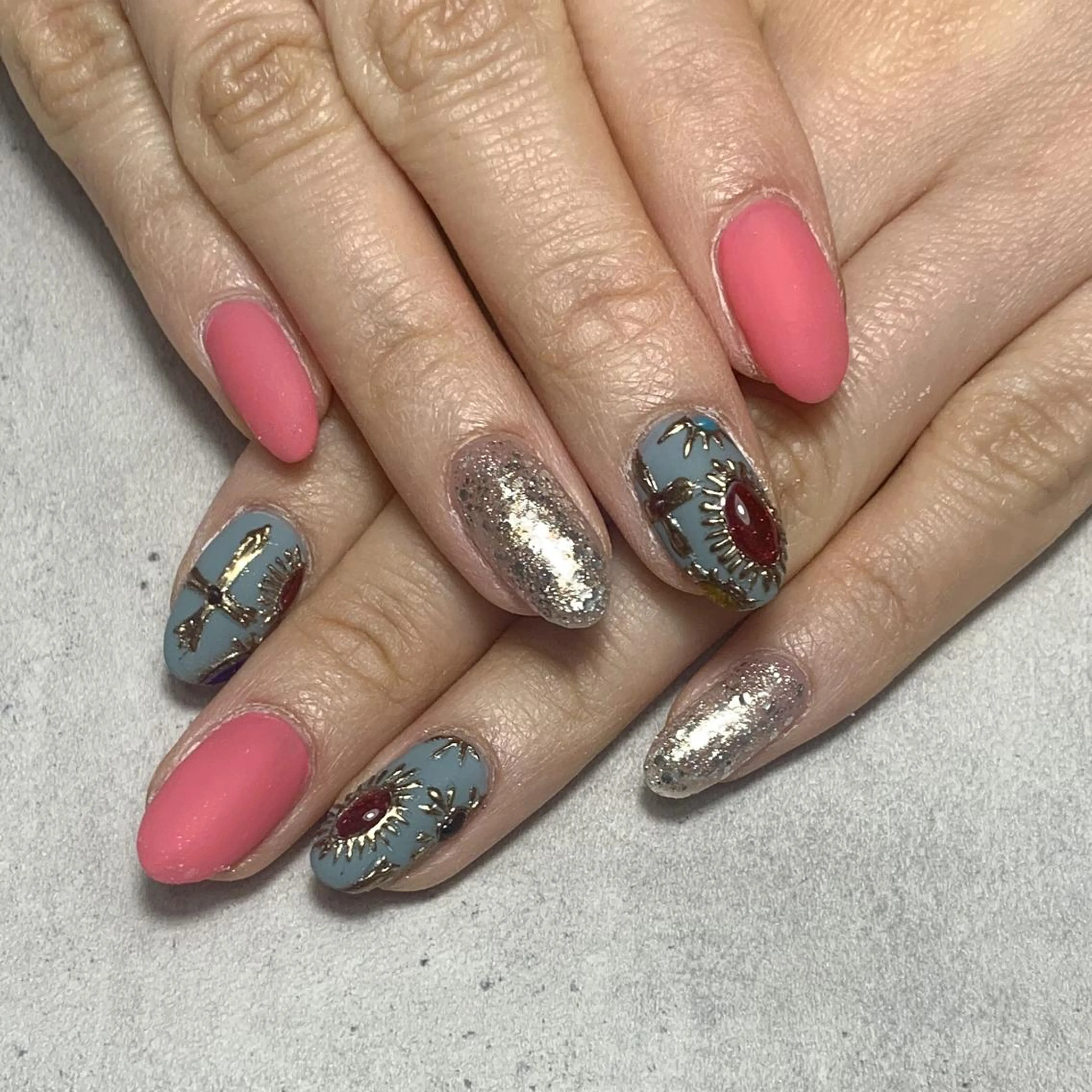 ネイル ハンドネイル FIORITURA aiのネイルデザイン