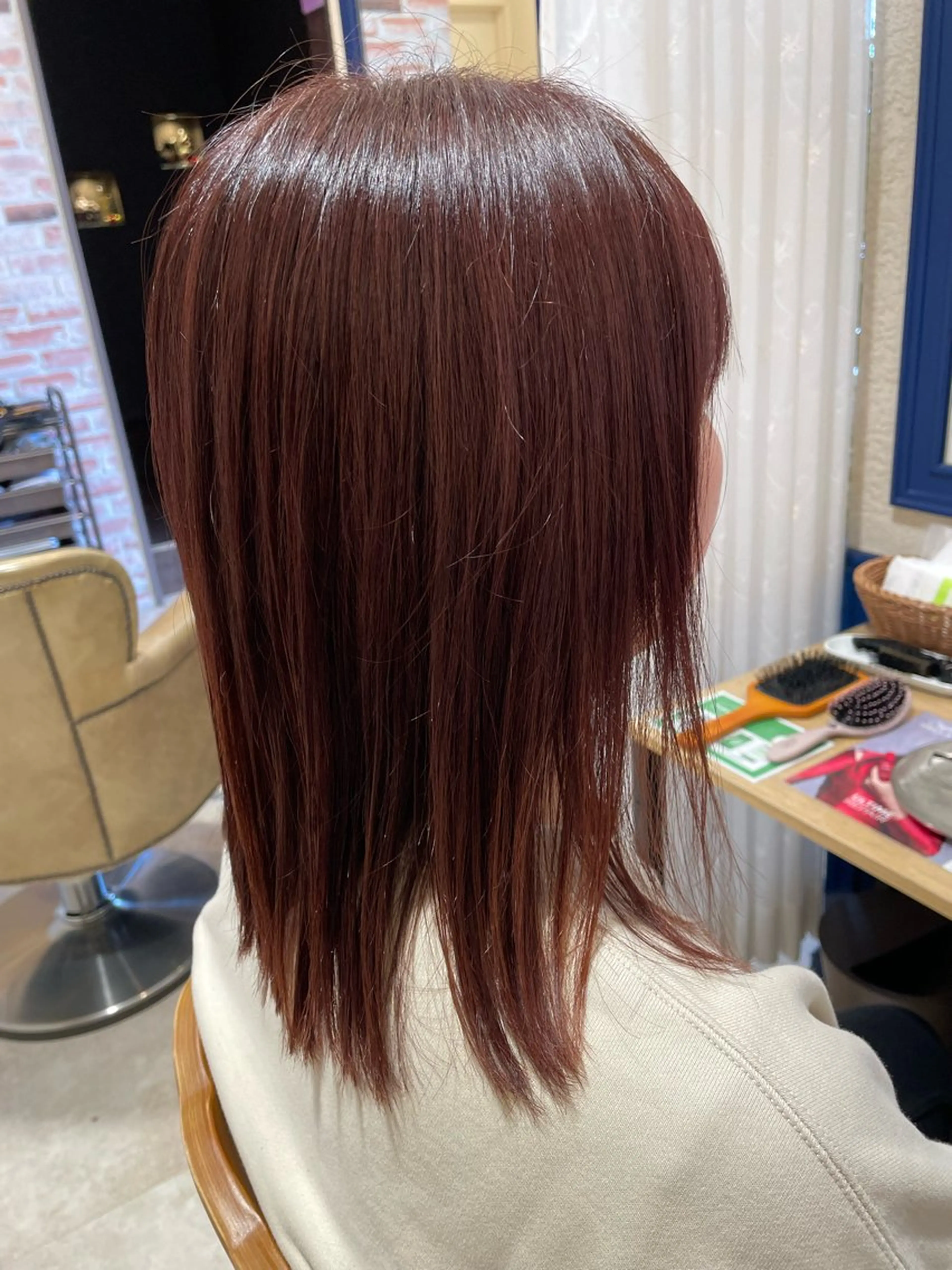 ミディアム YUSICA  所沢 イマムラ✳︎✴︎のヘアスタイル