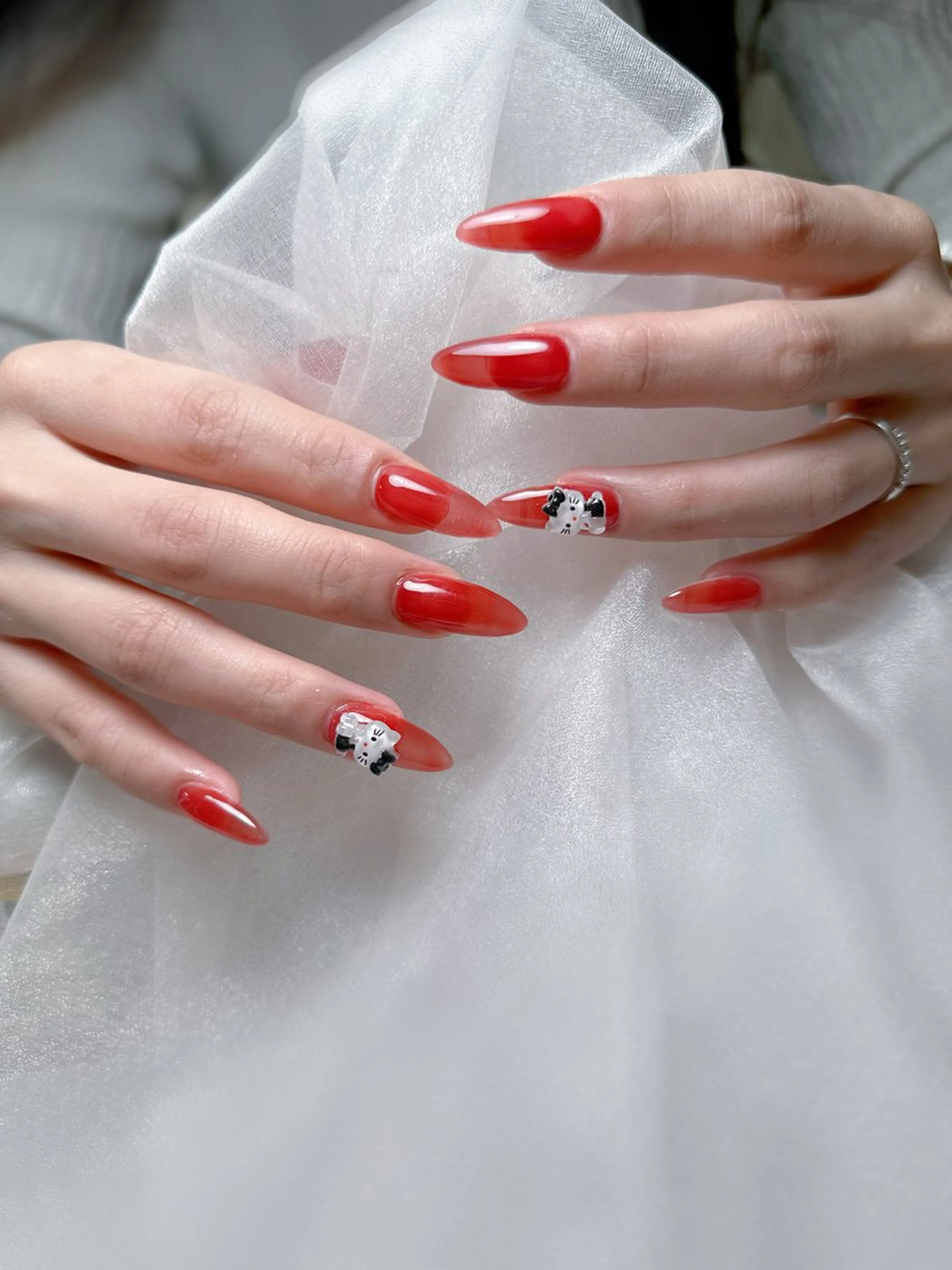 ネイル ワンカラーネイル ハンドネイル Maggie nailクロのネイルデザイン