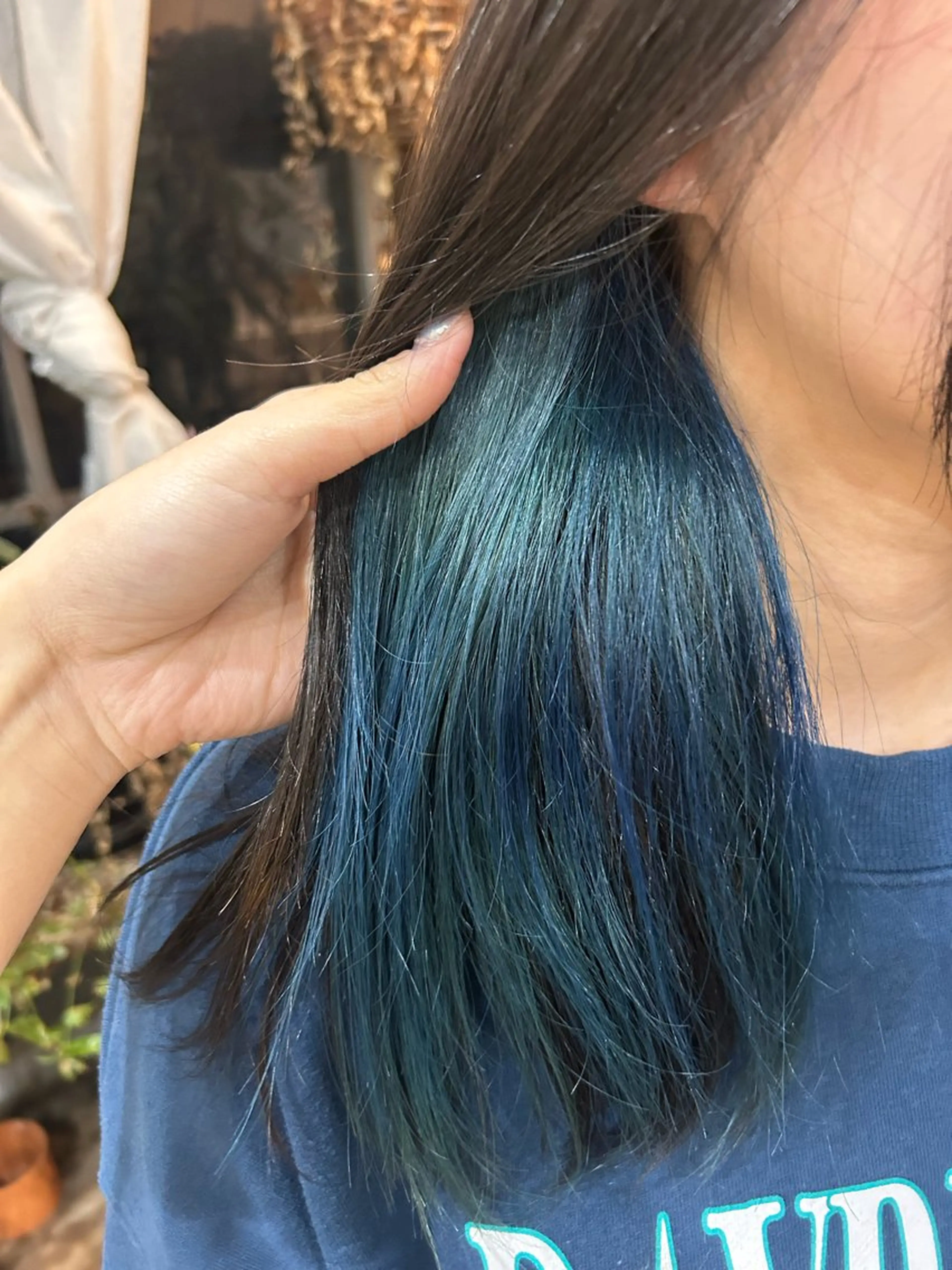 カラー ブリーチ MI KUのヘアスタイル