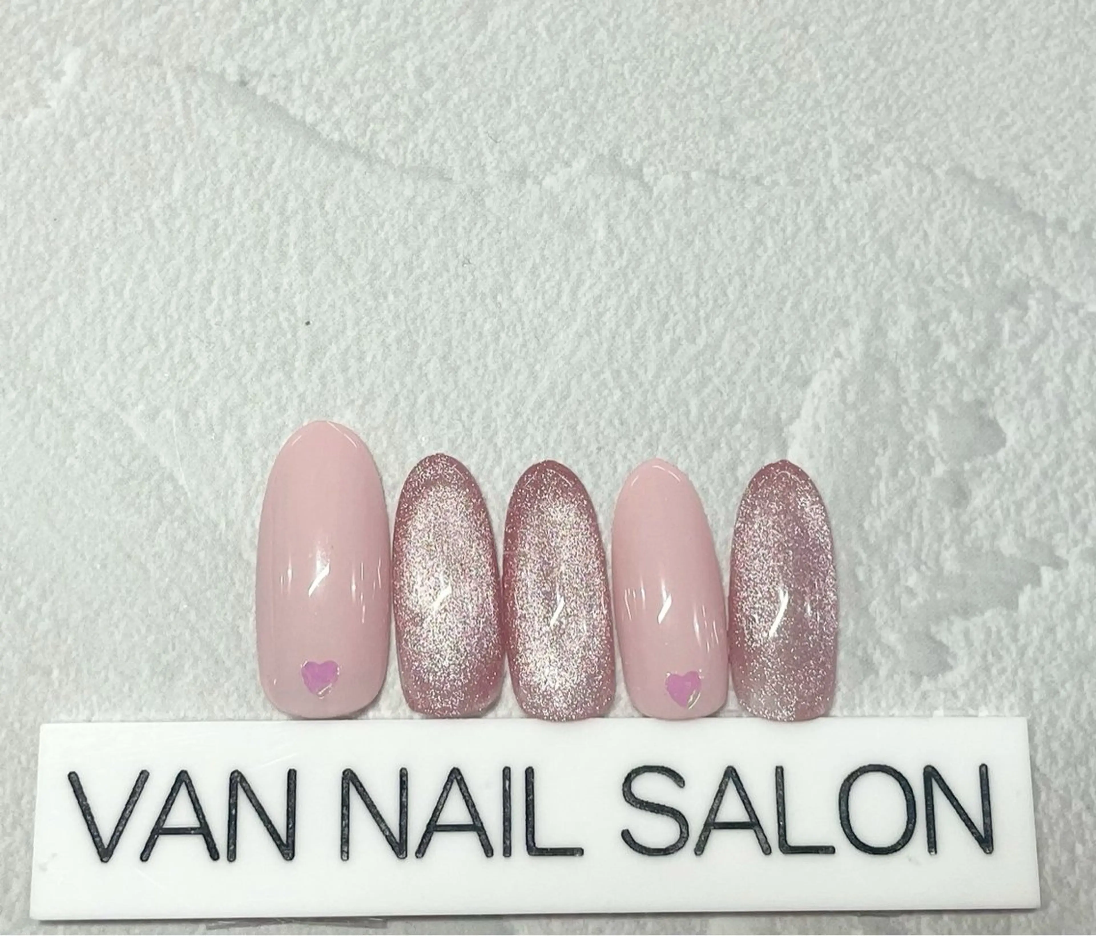 ネイル Van Nail Salonのネイルデザイン