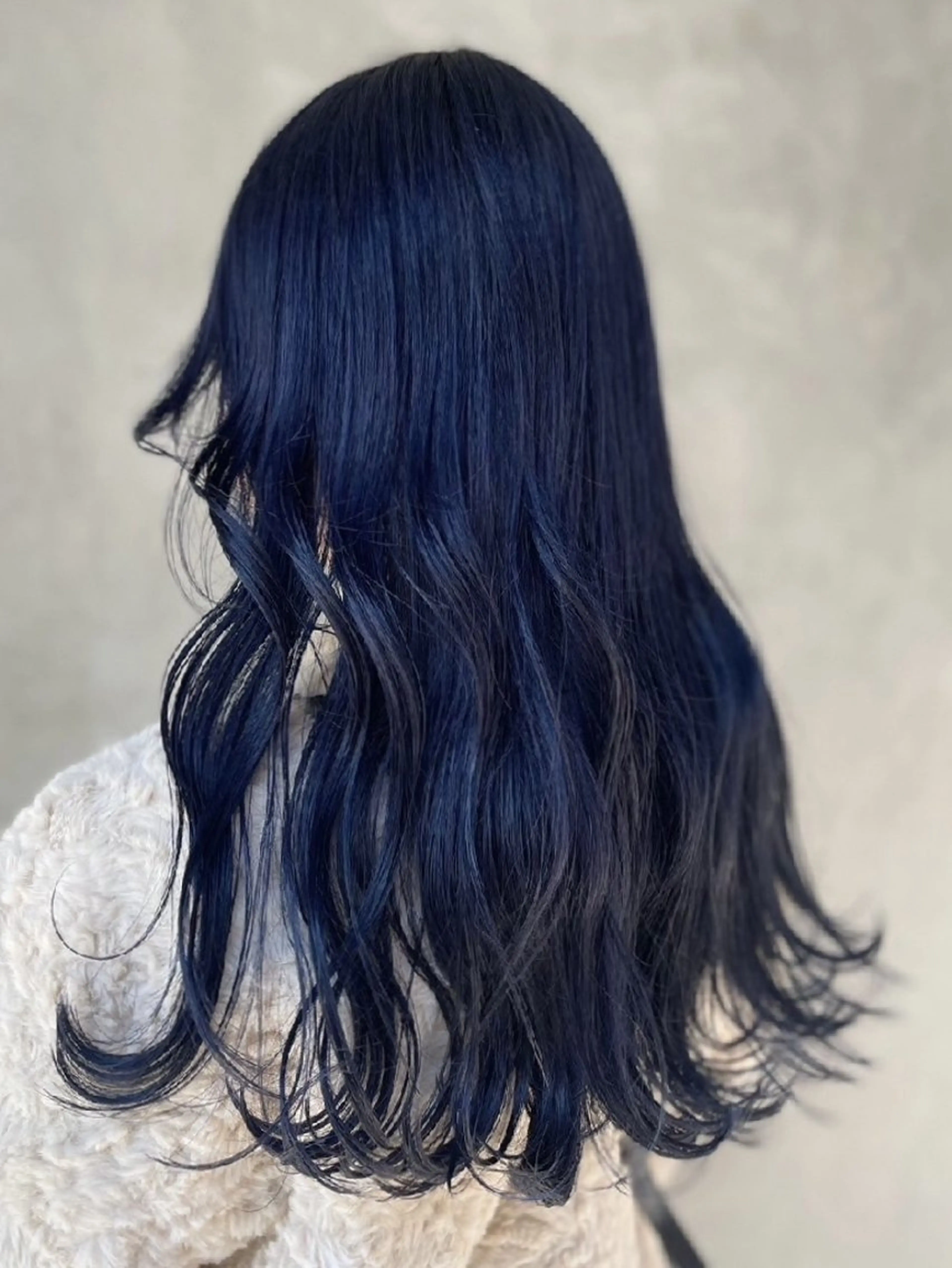 カラー ブルーカラー ネイビーカラー ヘアカラー ブリーチ、ワンカラー 🍑トウヤ🍑のヘアスタイル
