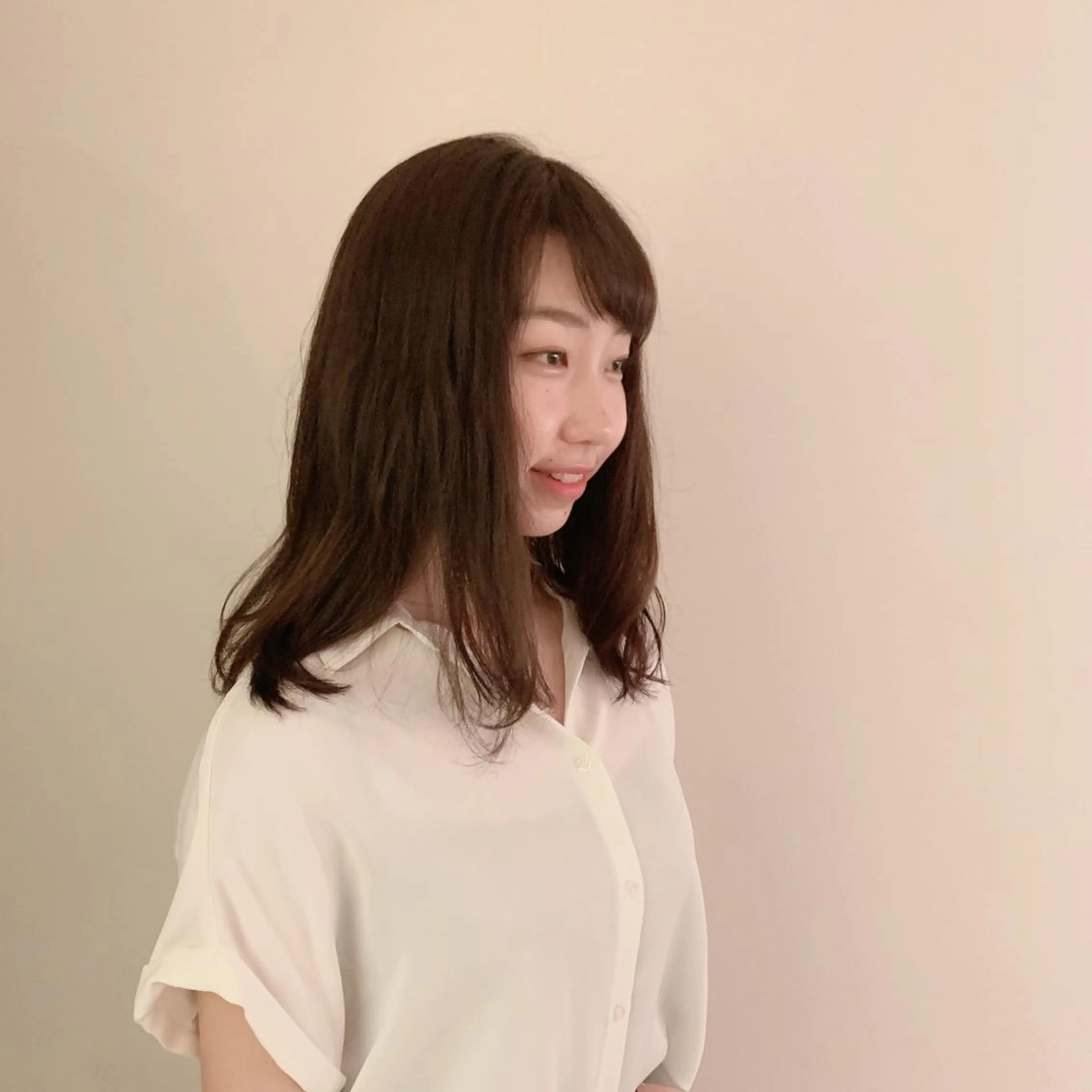 セミロング カラー パーマ 小顔/似合わせカット 杉山莉菜のヘアスタイル