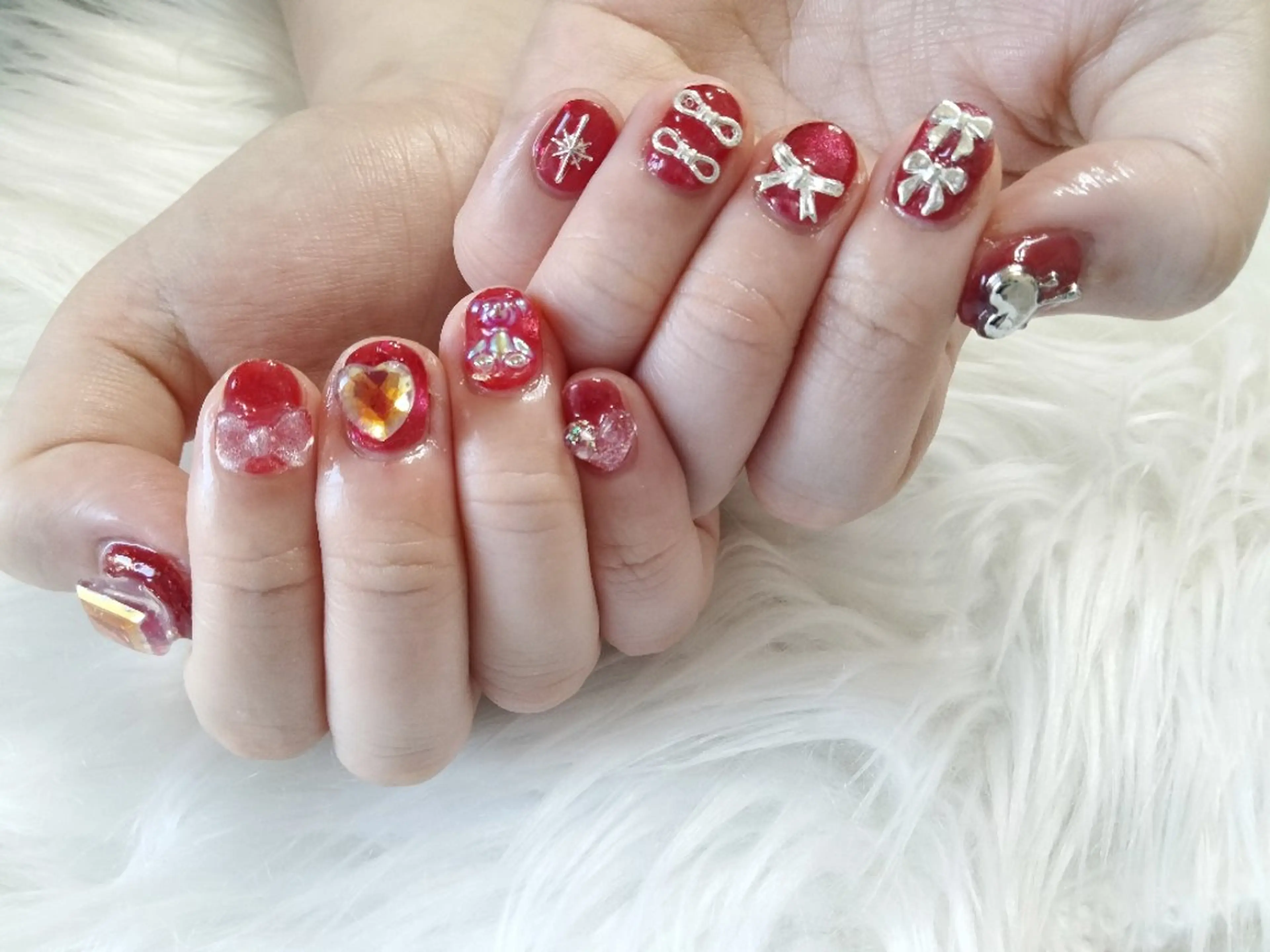 ネイル マグネットネイル 春ネイル ストーンネイル ハンドネイル ハンドケア Beaubie  nailサロンのネイルデザイン