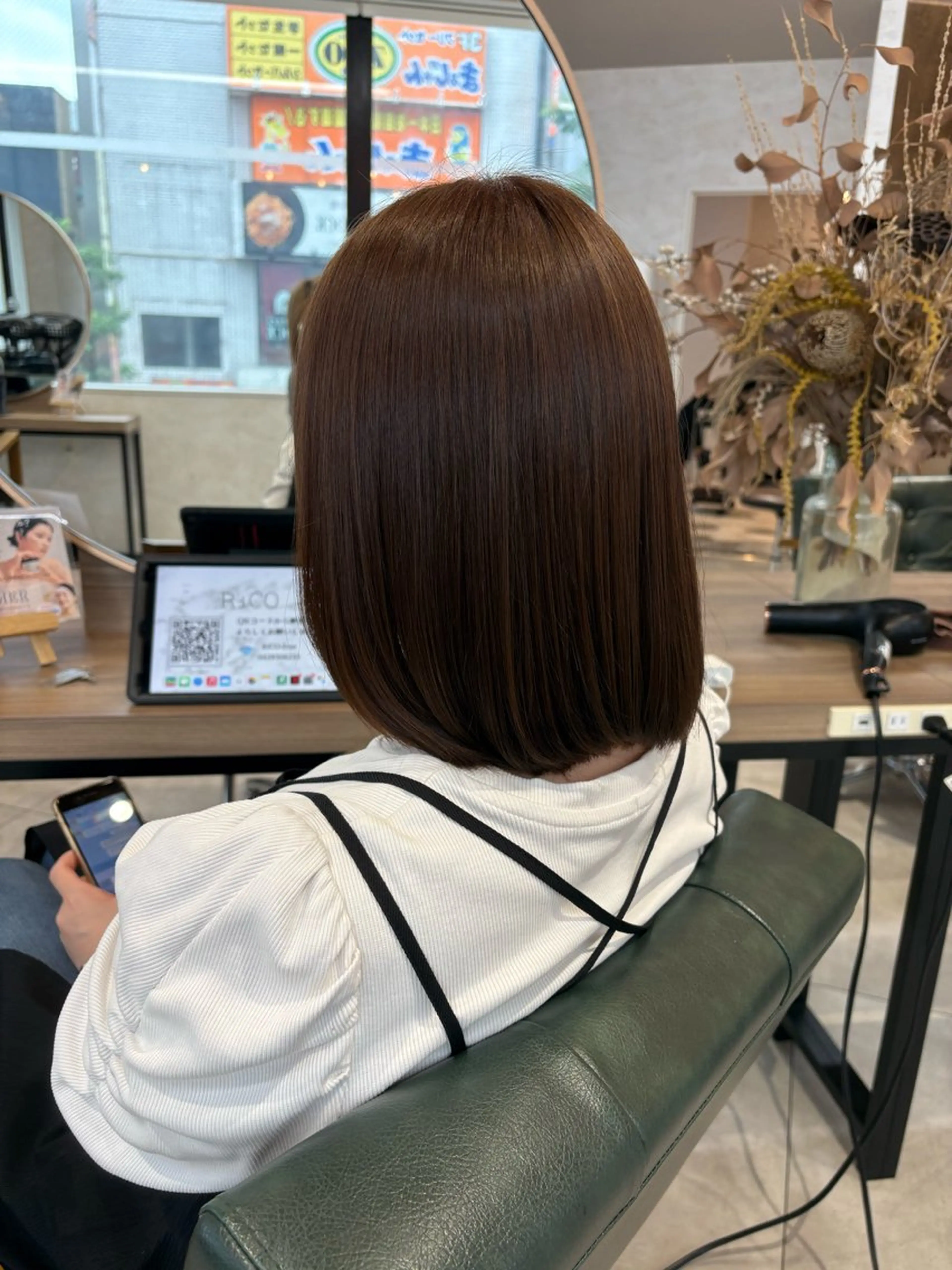 ショート 🧸艶ブリーチ/深み カラー🌺Noa🌺のヘアスタイル