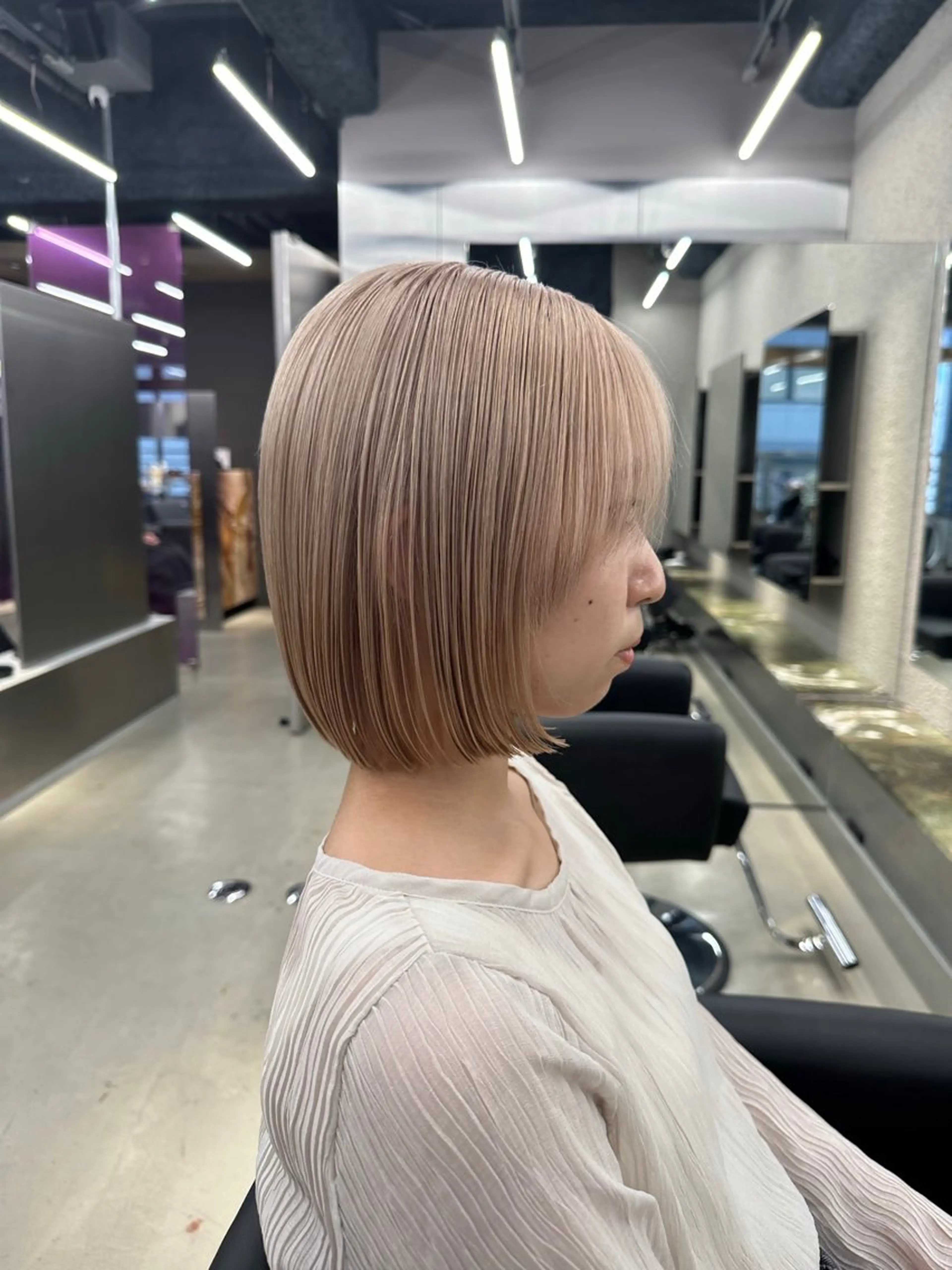 ショート ボブ 鈴木/ニュアンス パーマ/メンズのヘアスタイル