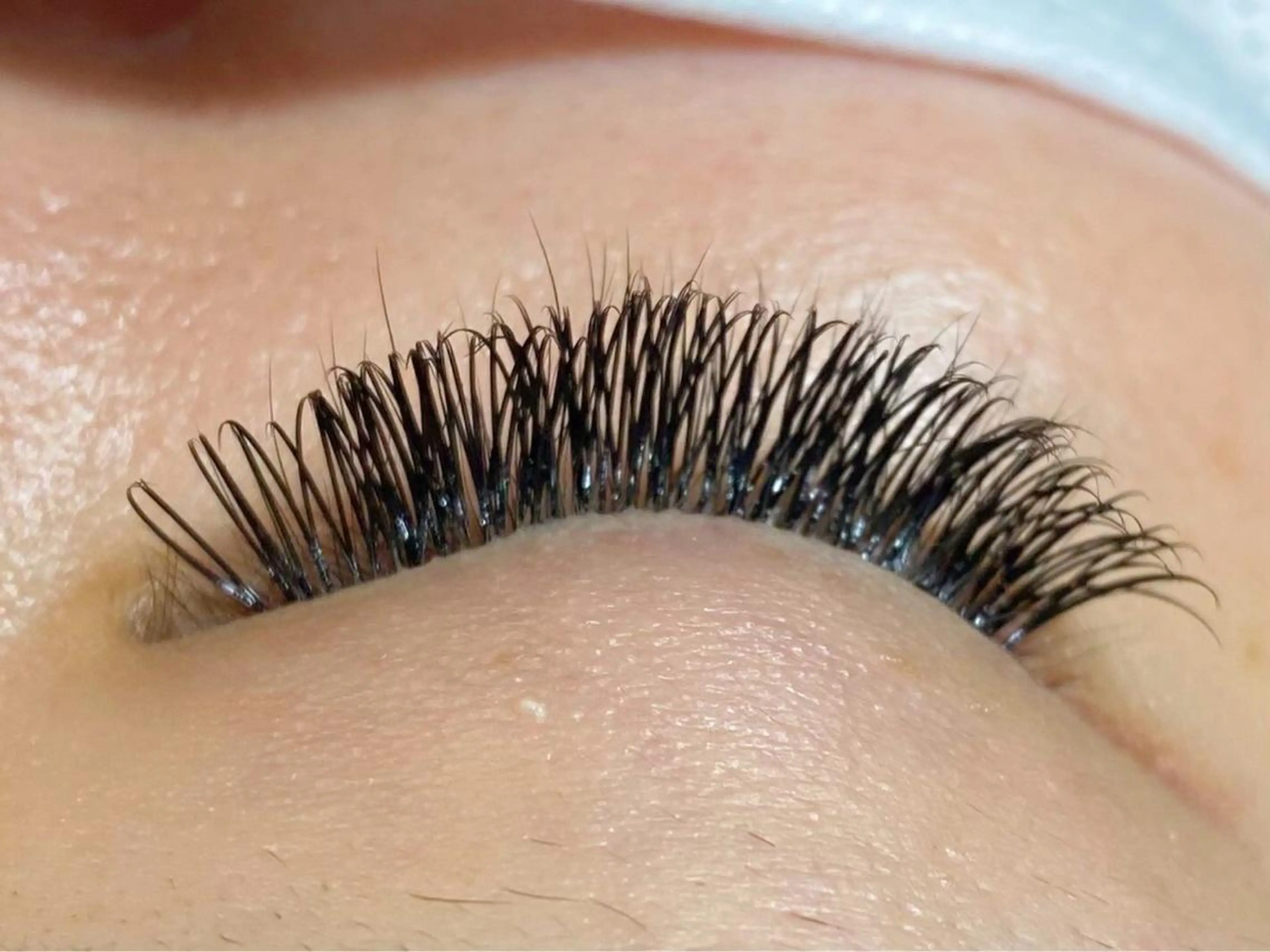 ❤️持続力最強❤️モチが良くバラつきにくいと好評 ❤️200本　2D・3Dエクステ　オフ込み　8600円の写真