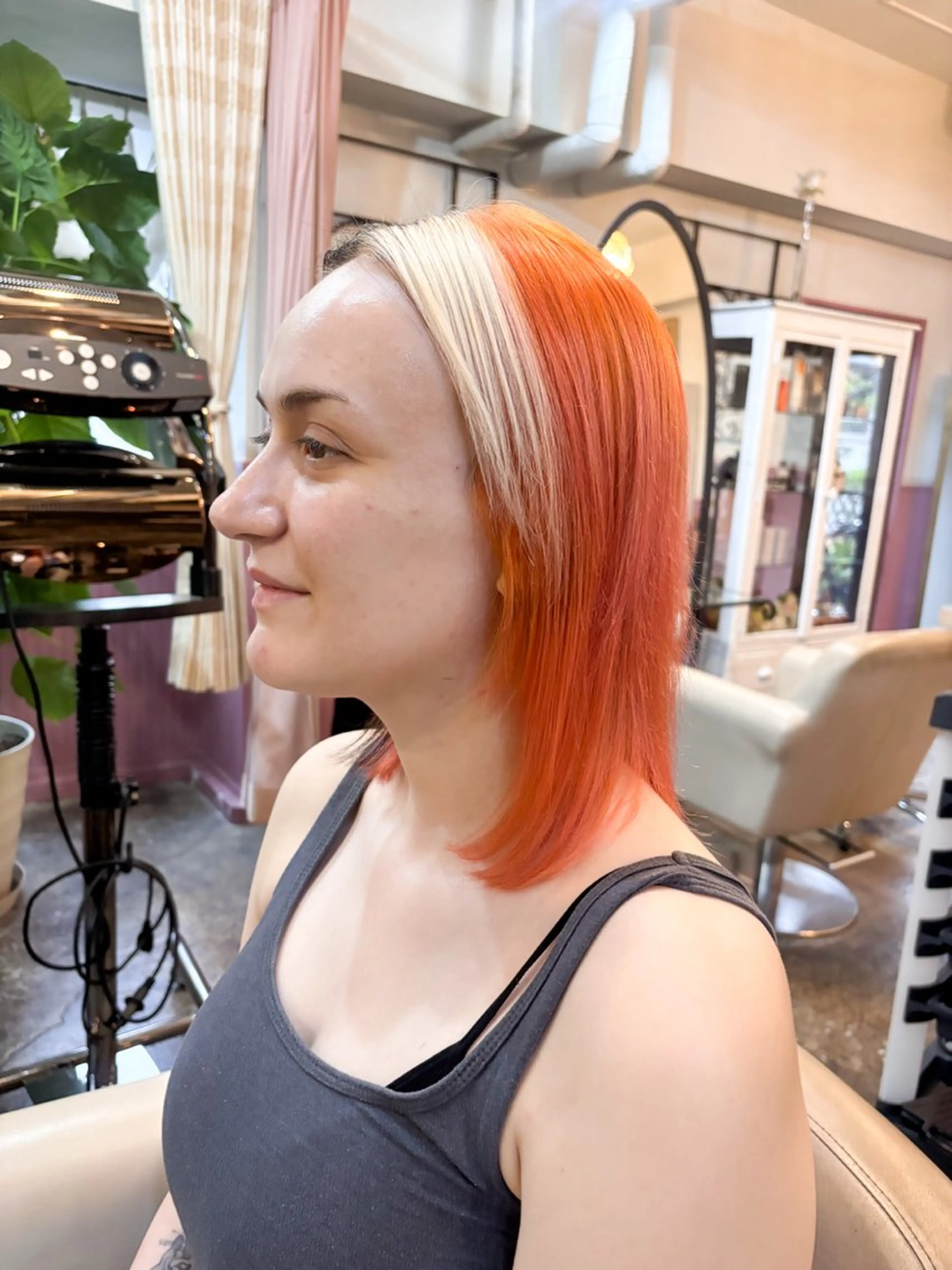 ミディアム カラー メンズ ヘアカラー ヘアセット 表参道Lise おおいしおりのヘアスタイル