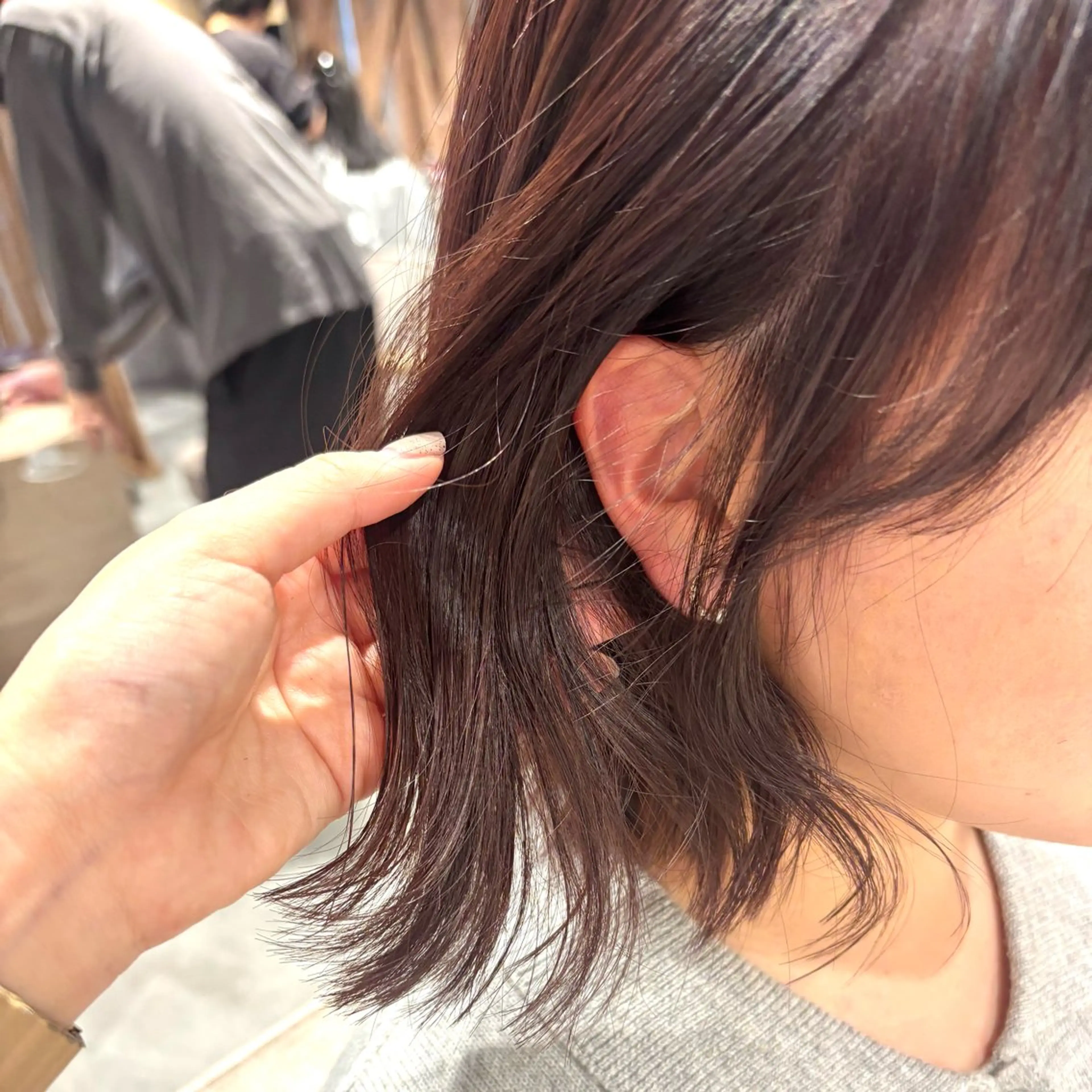 ミディアム カラー カット ヘアカラー トリートメント 久力琴音''透明感 カラー''アレンジのヘアスタイル