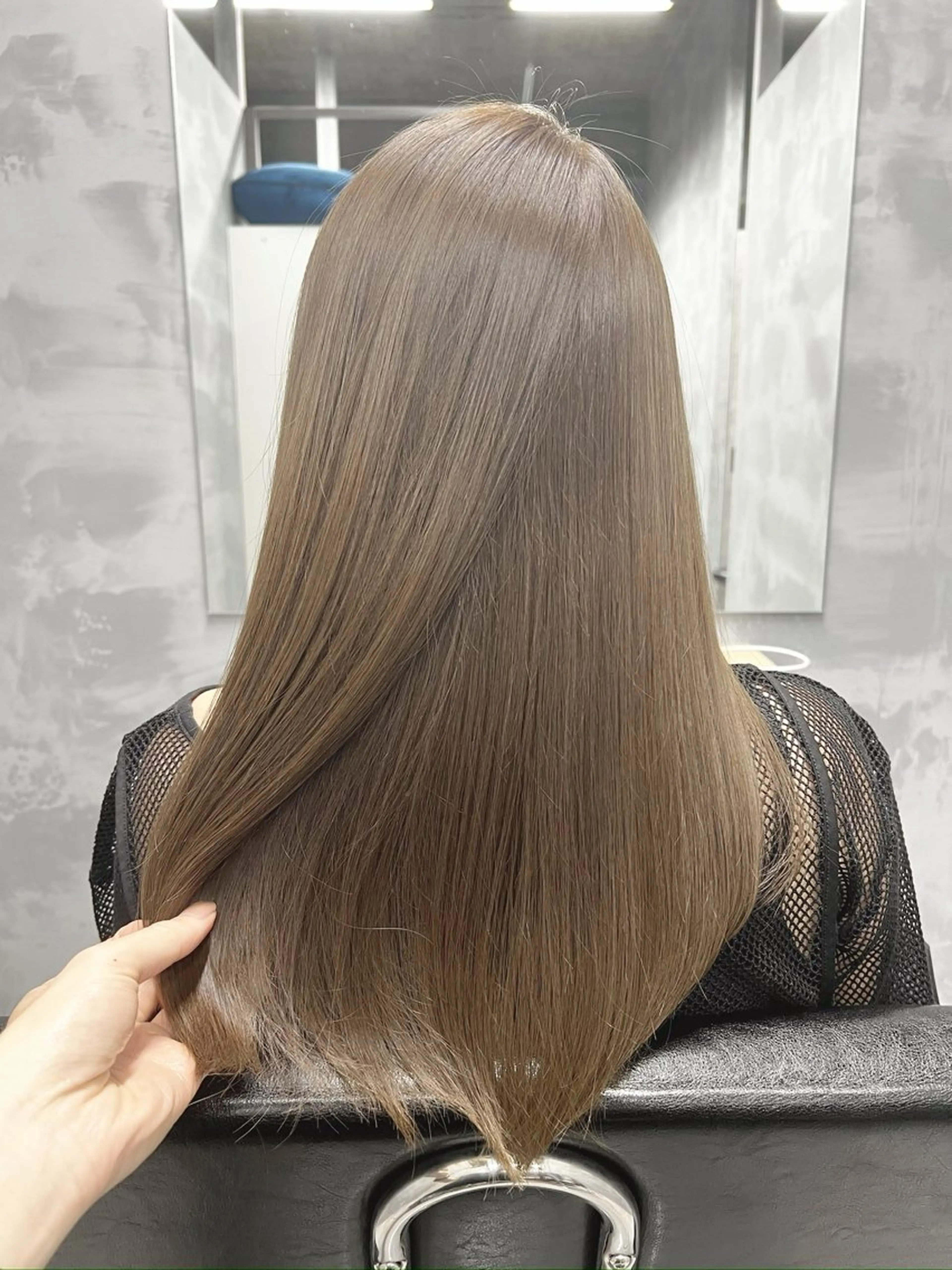 ロング カラー ブリーチ ケアブリーチ ダブルカラー イヤリングカラー ハイライトカラー newi ナカノのヘアスタイル