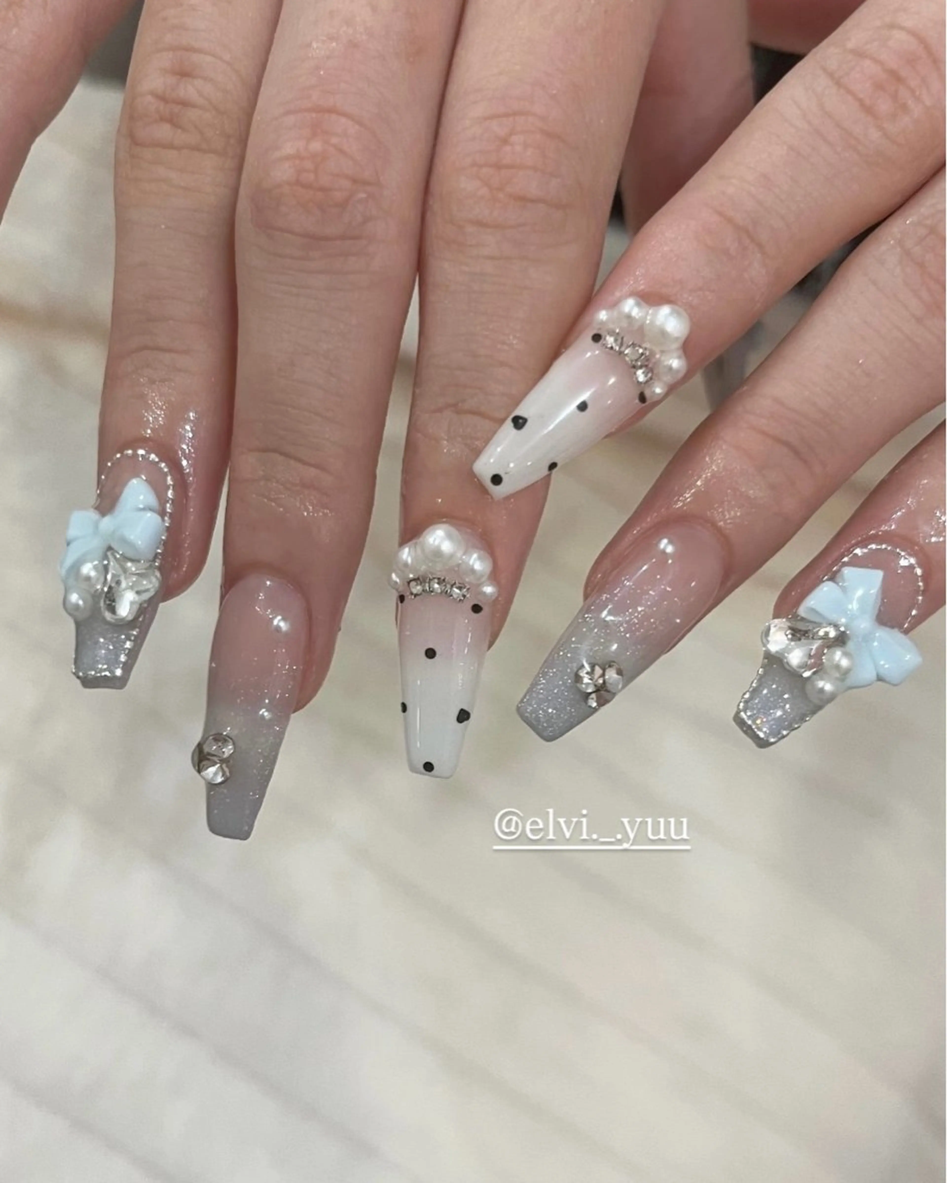 ネイル SALON ELVI.のネイルデザイン