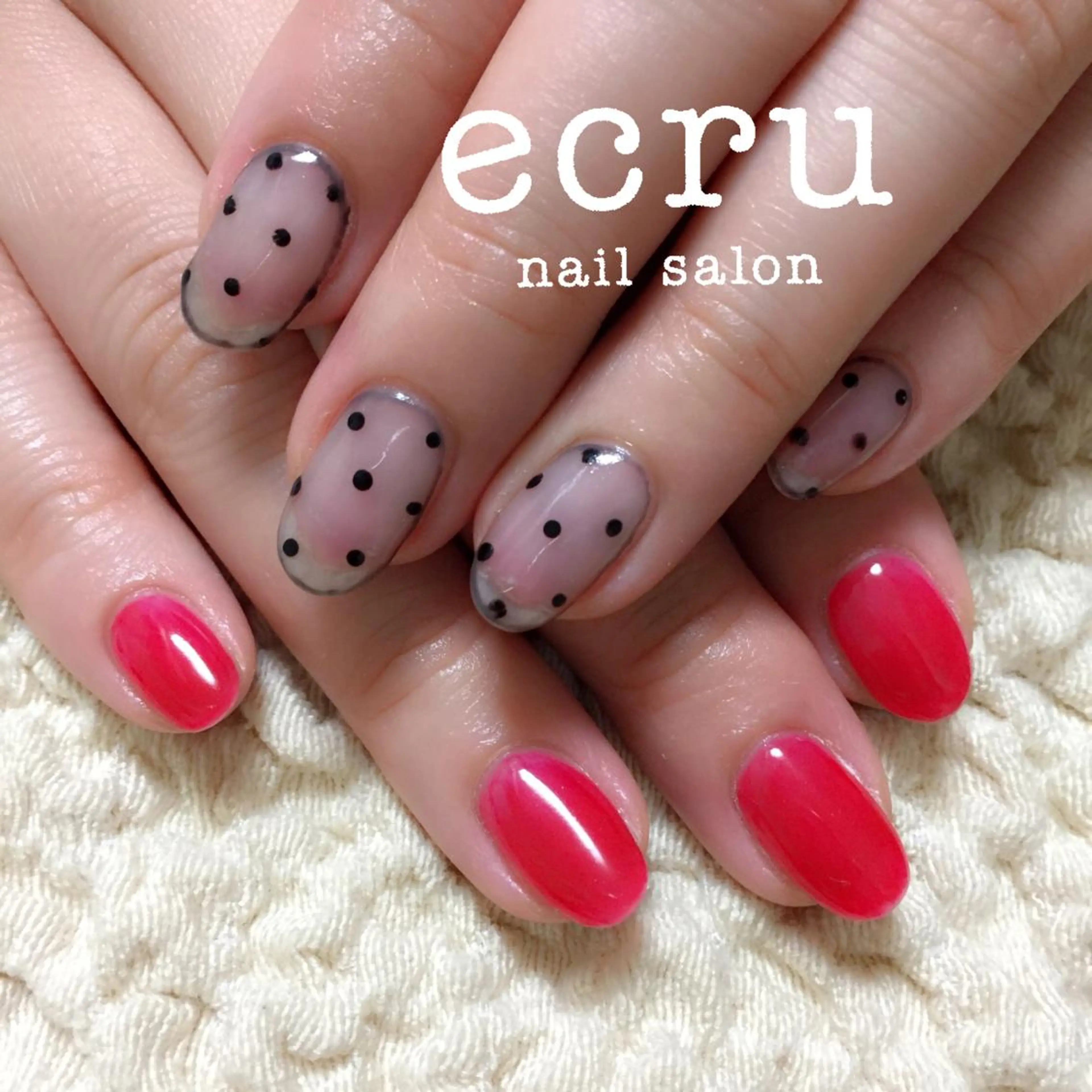 ネイル アートネイル ドット ジェルネイル シンプルネイル ecru nail 長谷川まきのネイルデザイン