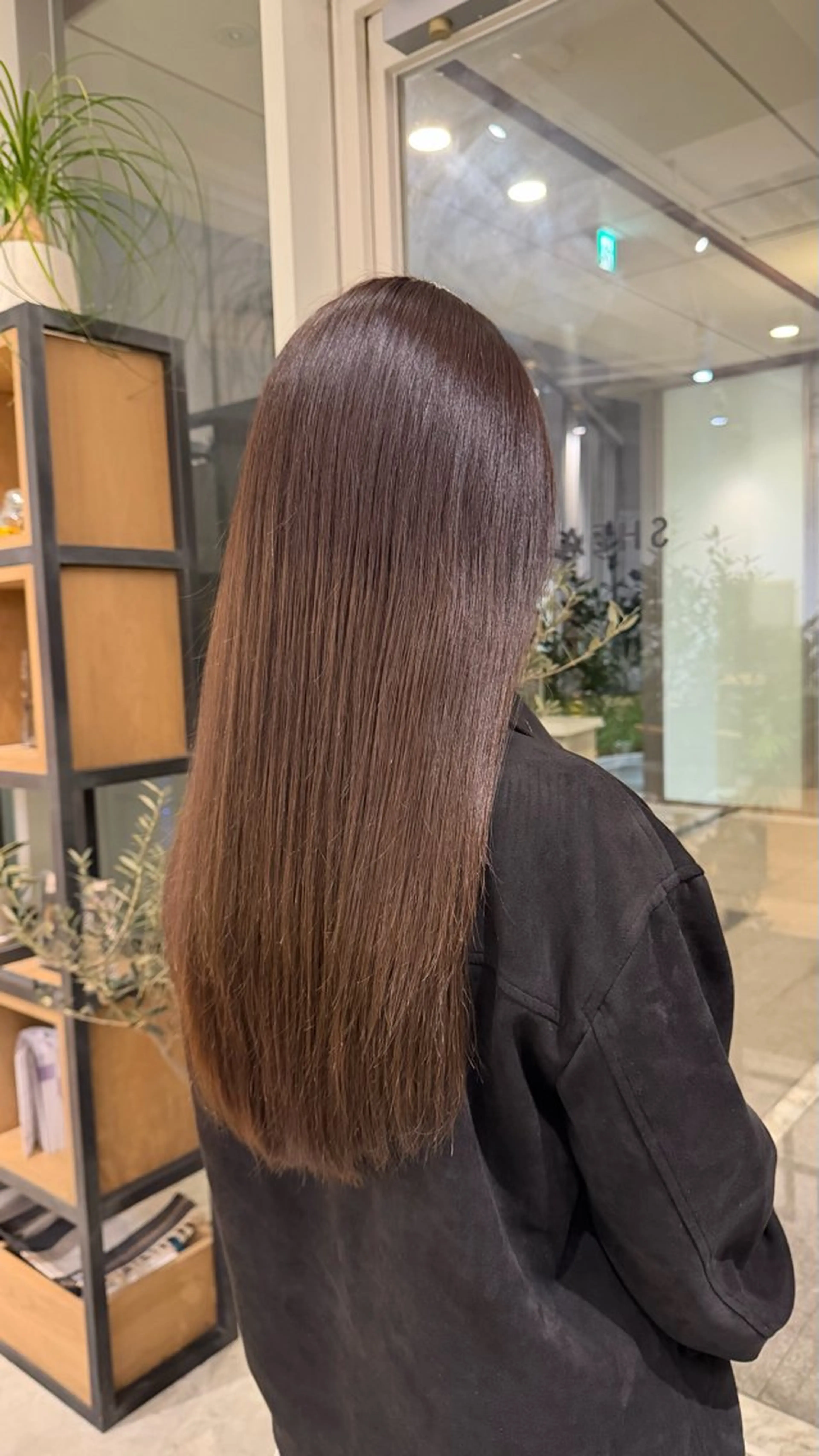 カラー ヘアカラー 真壁 凜々子のヘアスタイル