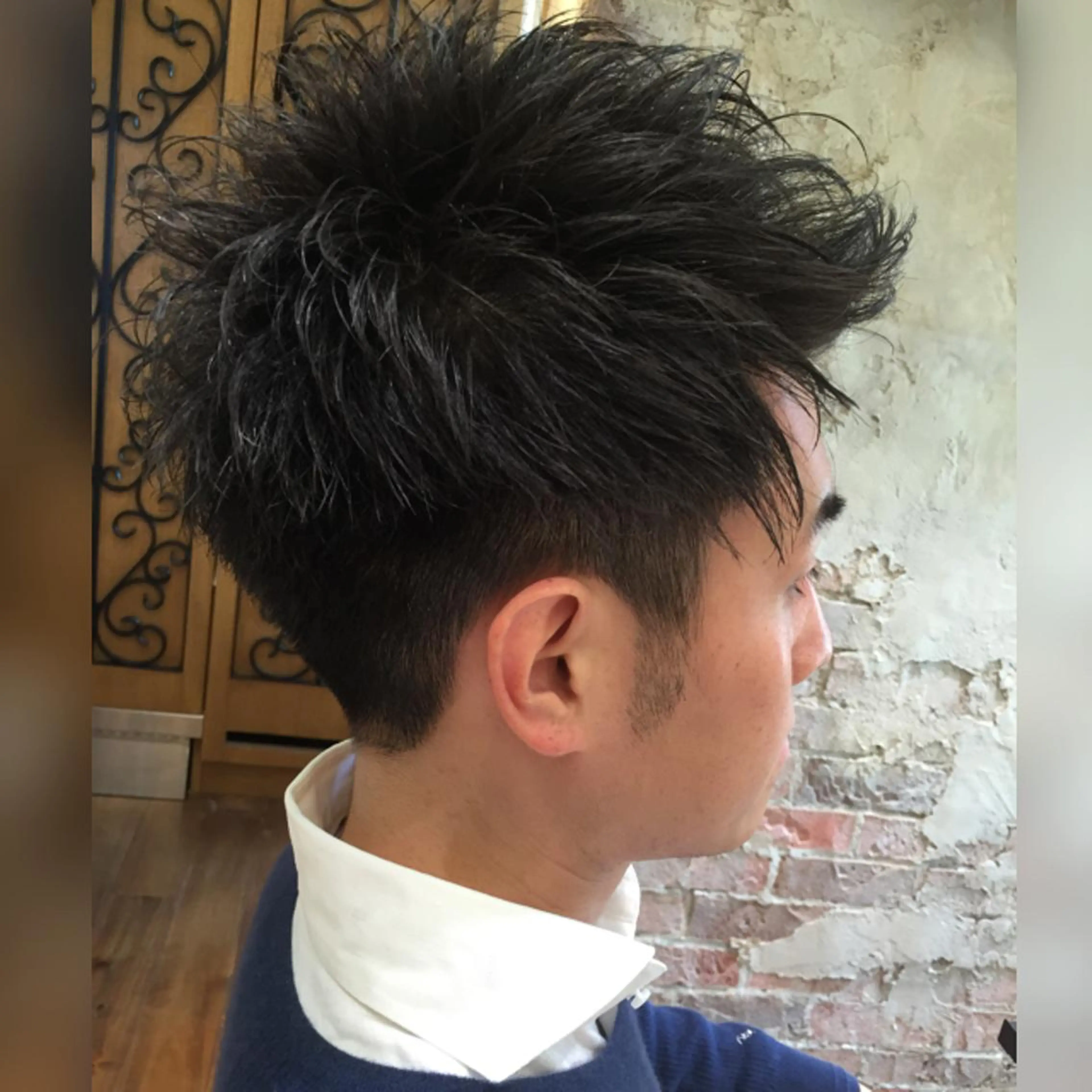 ショート カラー パーマ メンズ ツーブロック 刈り上げ Soleria /ソレリア所属・Soleria 田中慎一のヘアスタイル