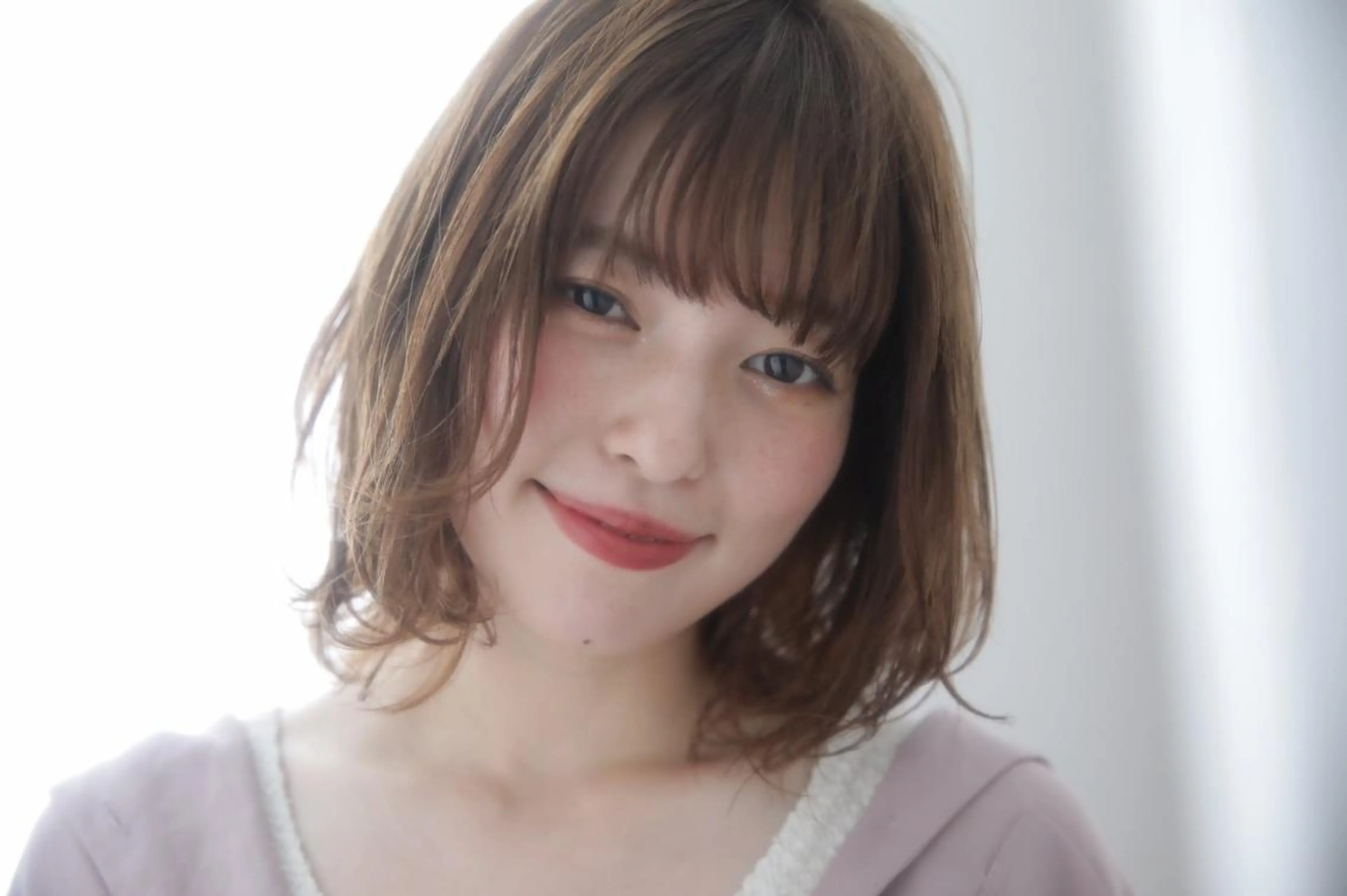 ミディアム カラー レイヤーカット✂️ 横浜No1♡下鳥翔子のヘアスタイル