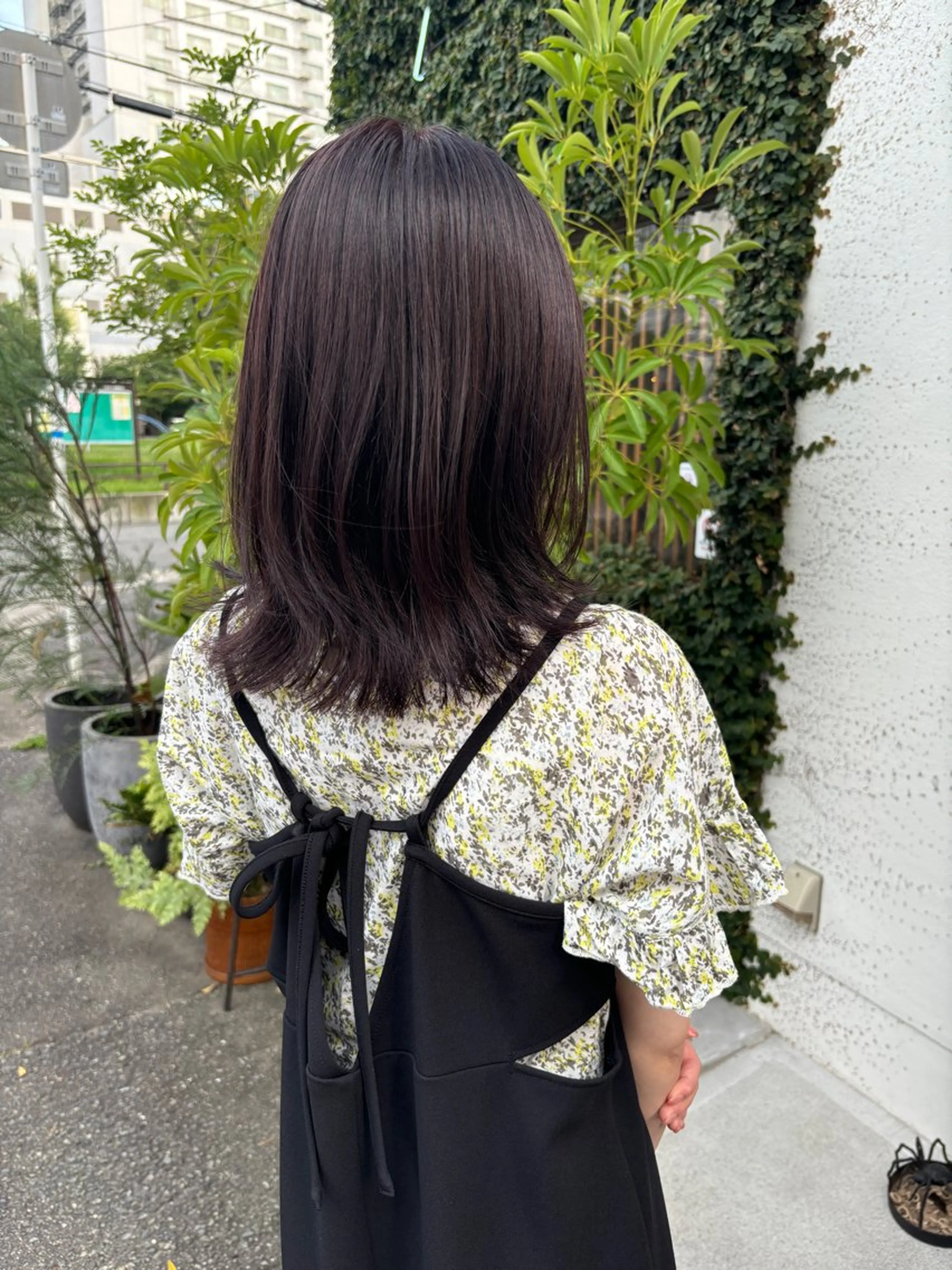 ミディアム カラー ブラウンカラー ラベンダーカラー ピンクカラー レイヤーカット Chiho / 梅田 / ボブ/ パーマのヘアスタイル