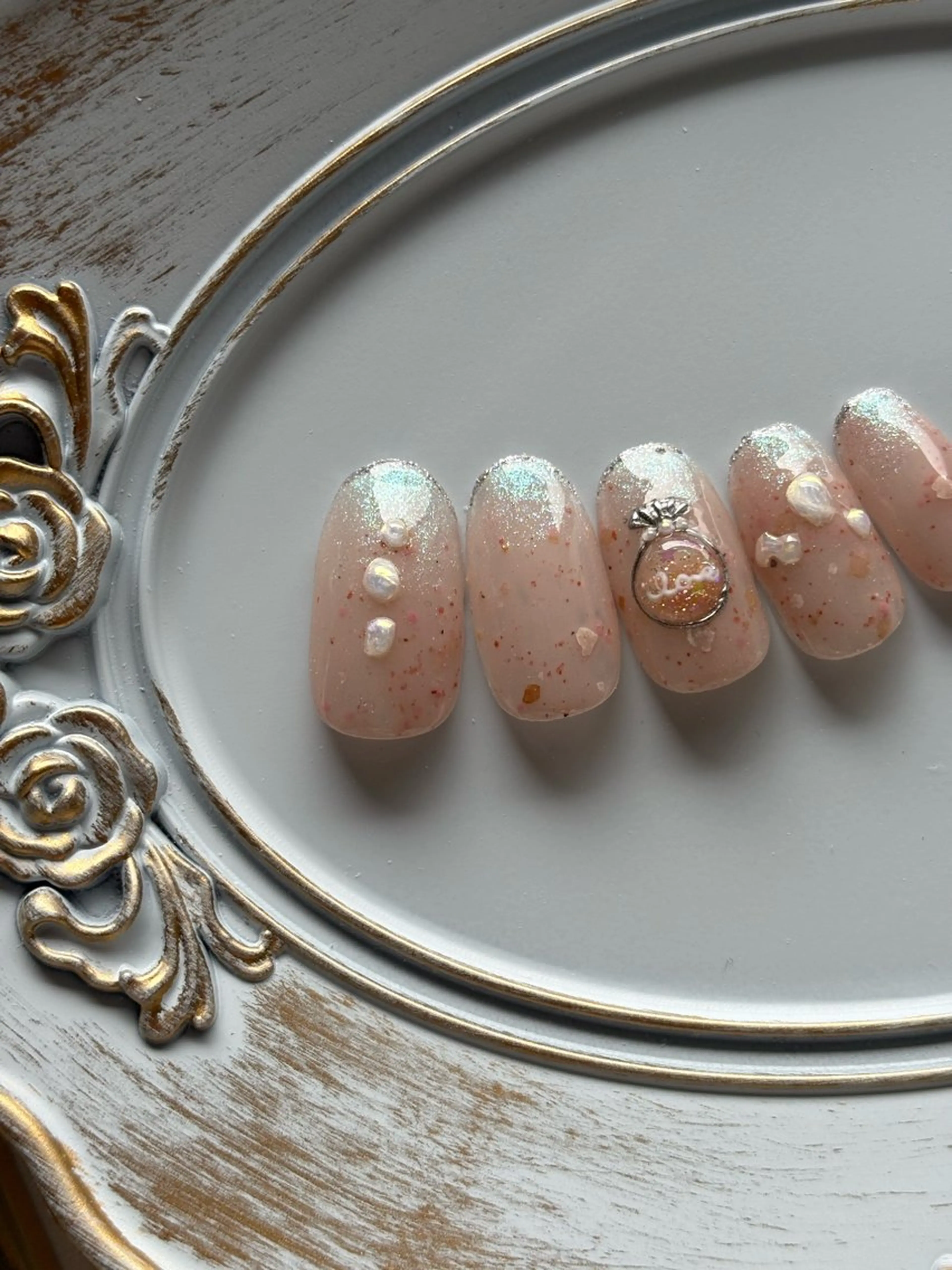 ネイル ハンドネイル FIORITURA Maikoのネイルデザイン