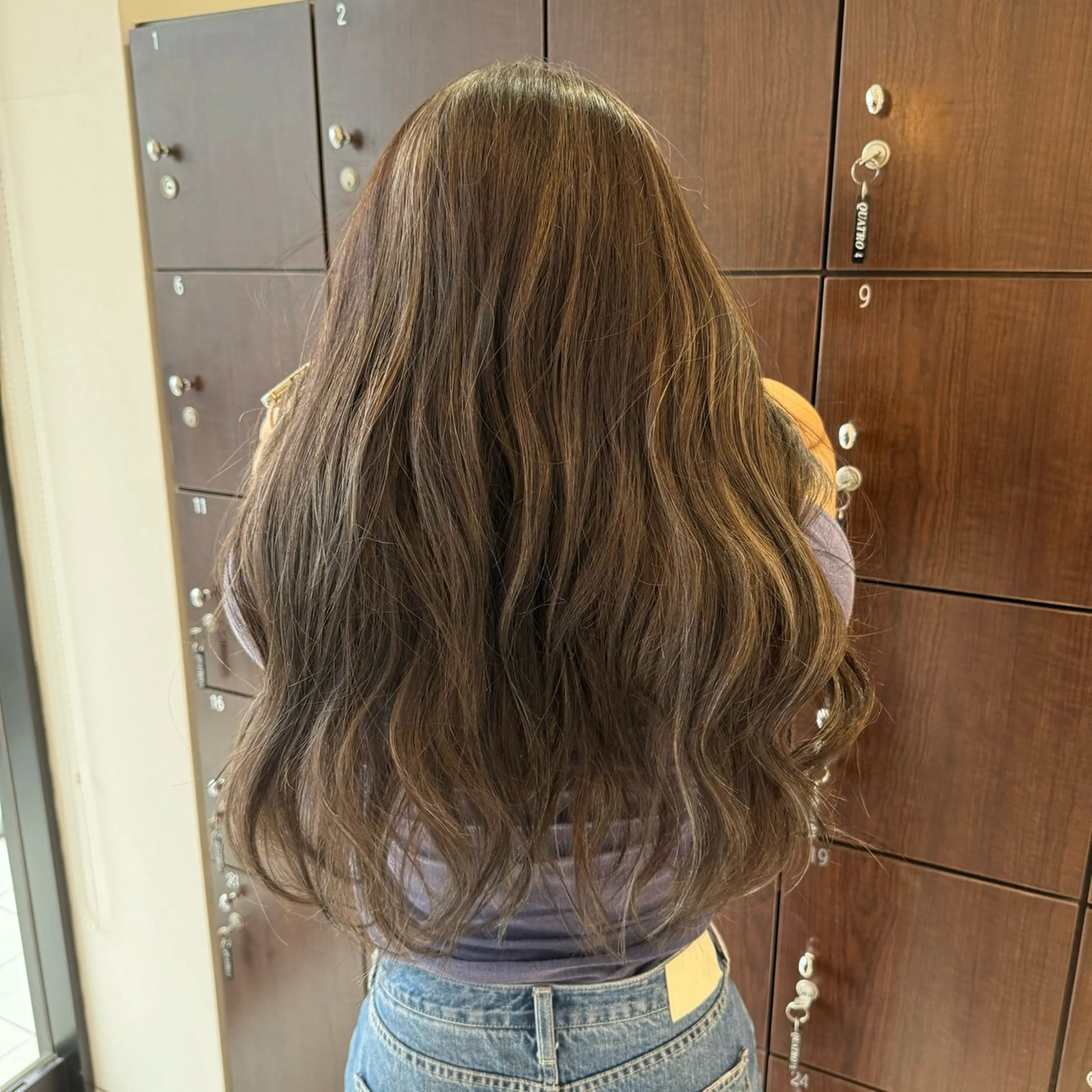 ロング カラー ハイライトカラー ハイライト 鈴木 保翔のヘアスタイル