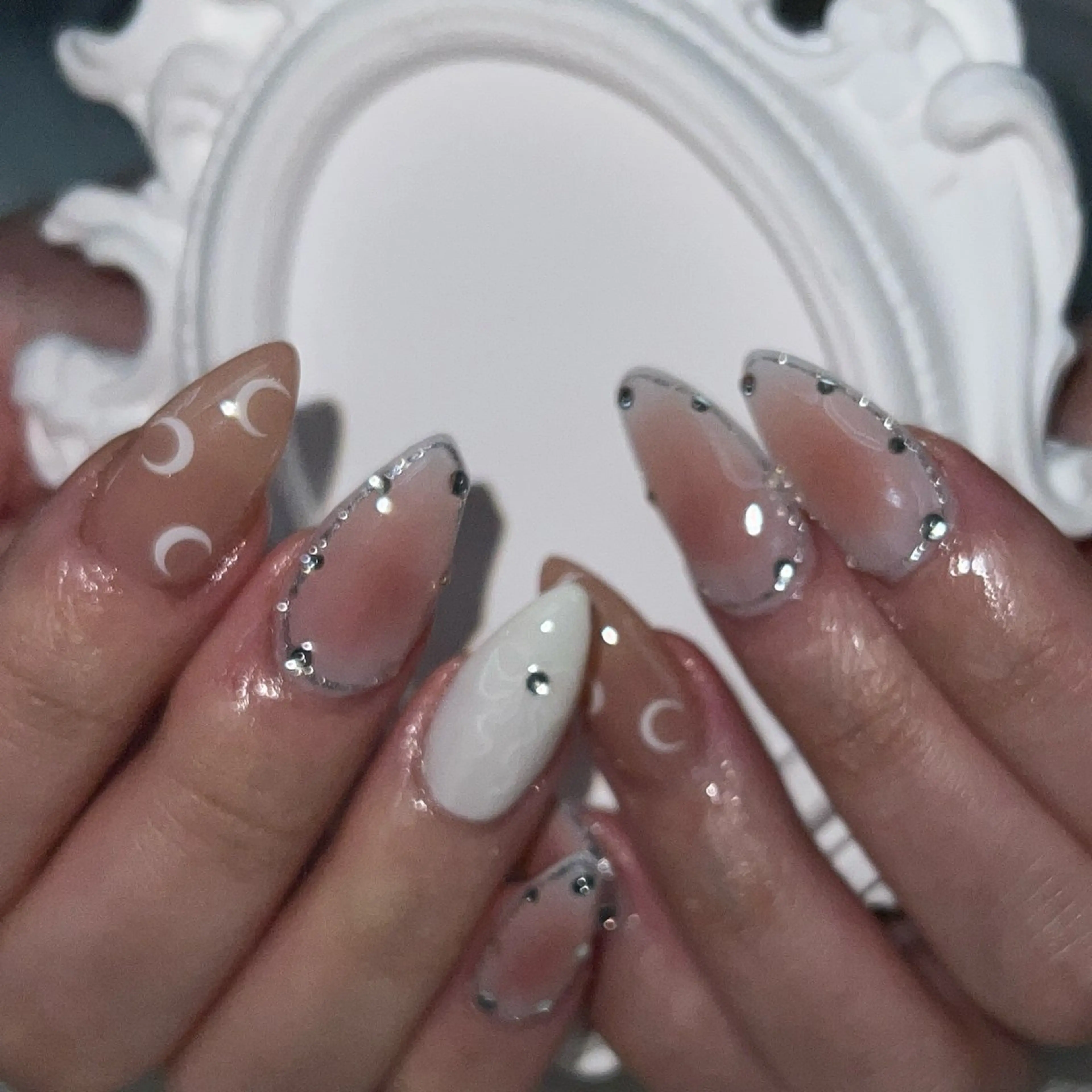 ネイル ハンドネイル tener Luna🧚のネイルデザイン