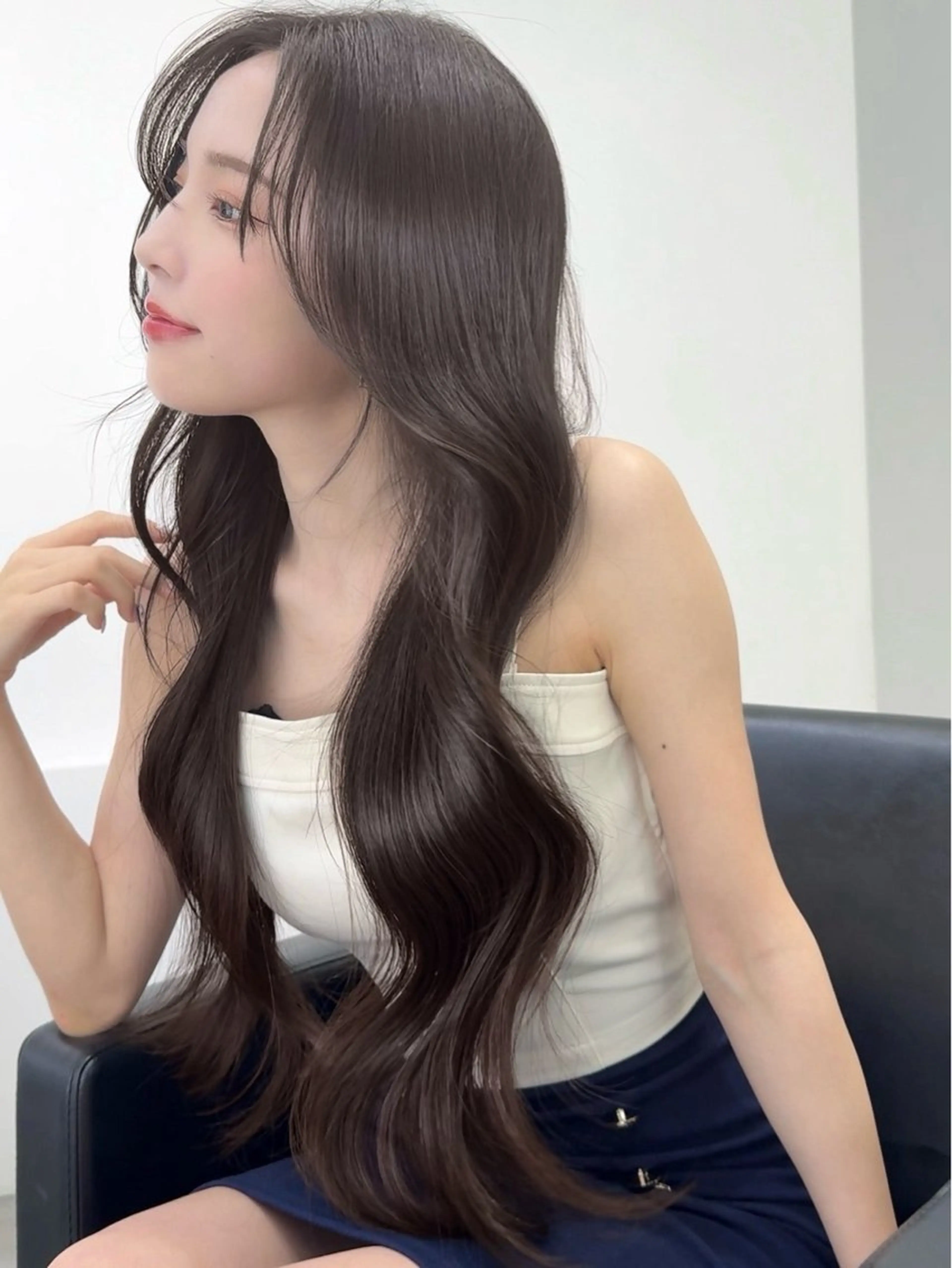 ロング レイヤーカット ロング 戸張 翔太のヘアスタイル